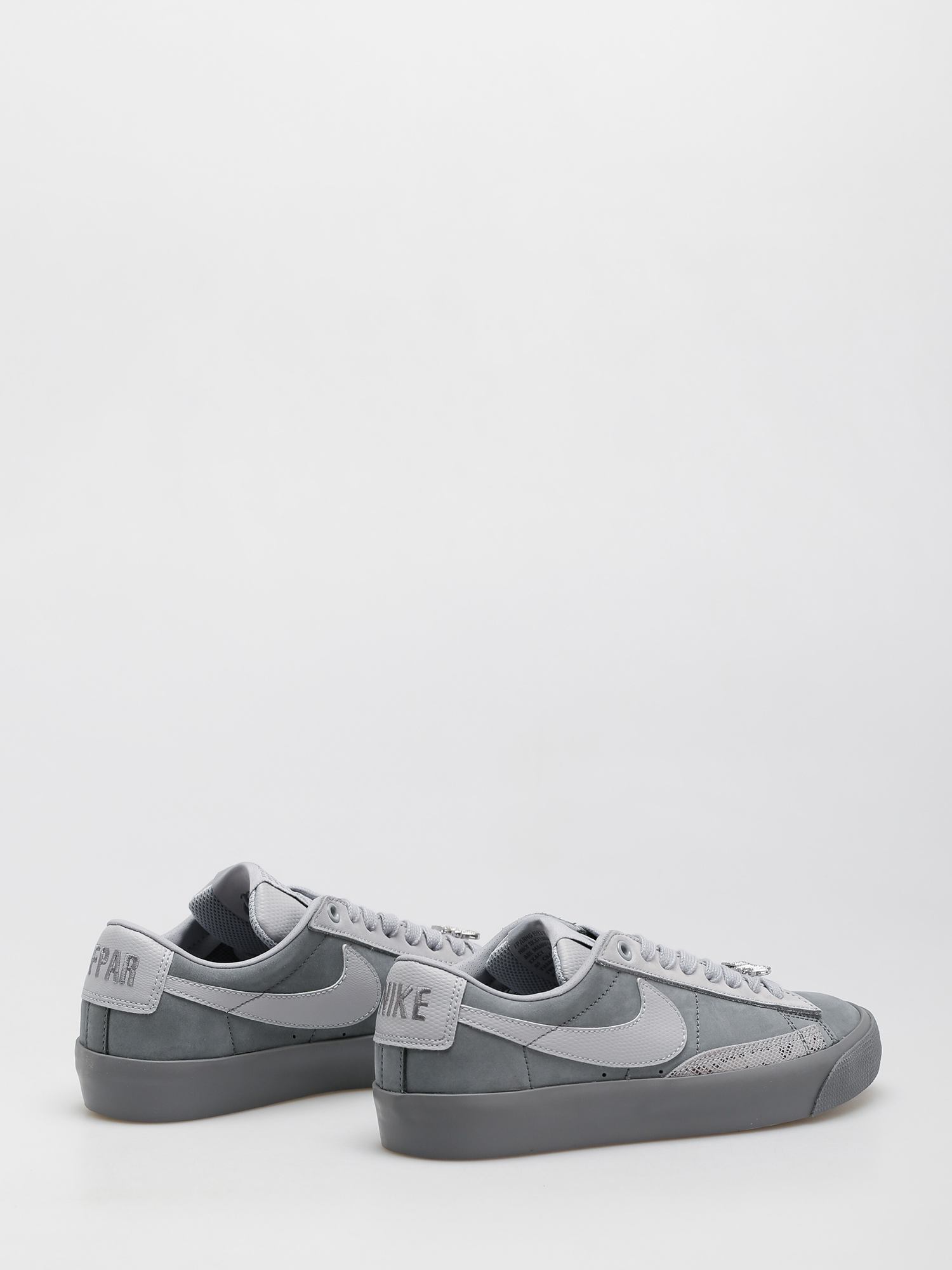 Buty Nike SB Zoom Blazer Low Qs (cool grey/wolf grey)