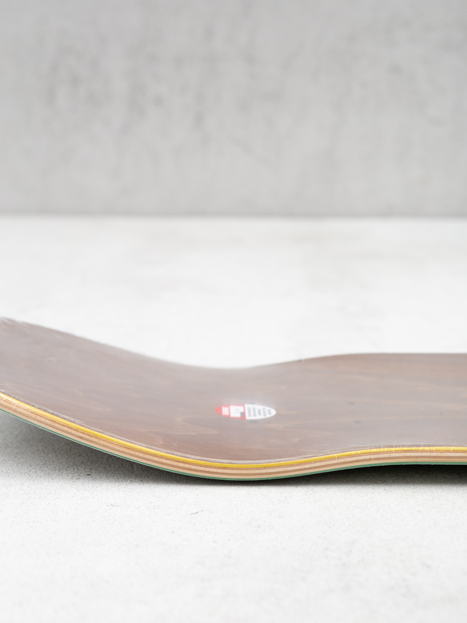 Deck Krooked Cromer Pantone (white)