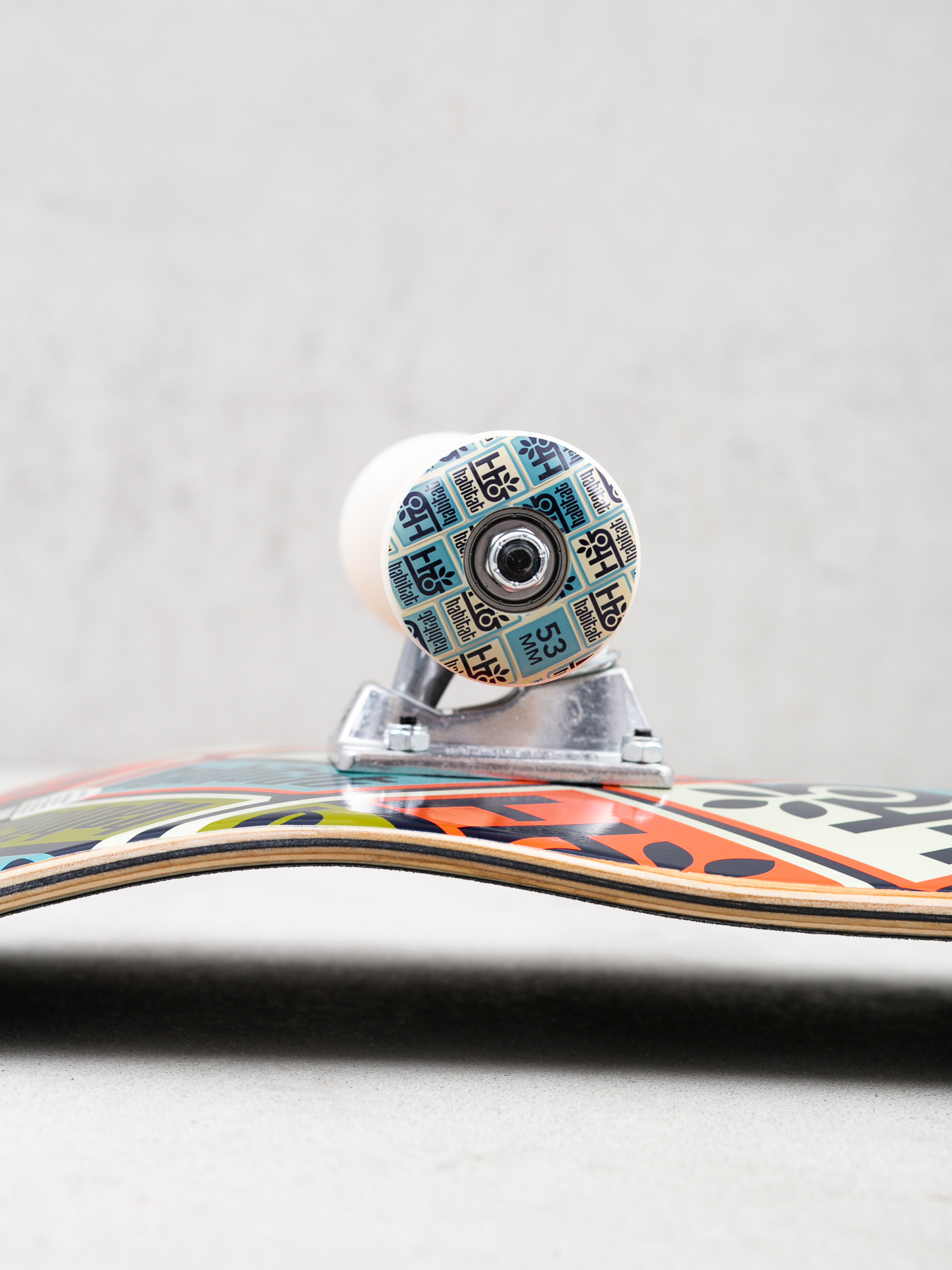 Deskorolka Habitat Pod Compressed (orange/multi)
