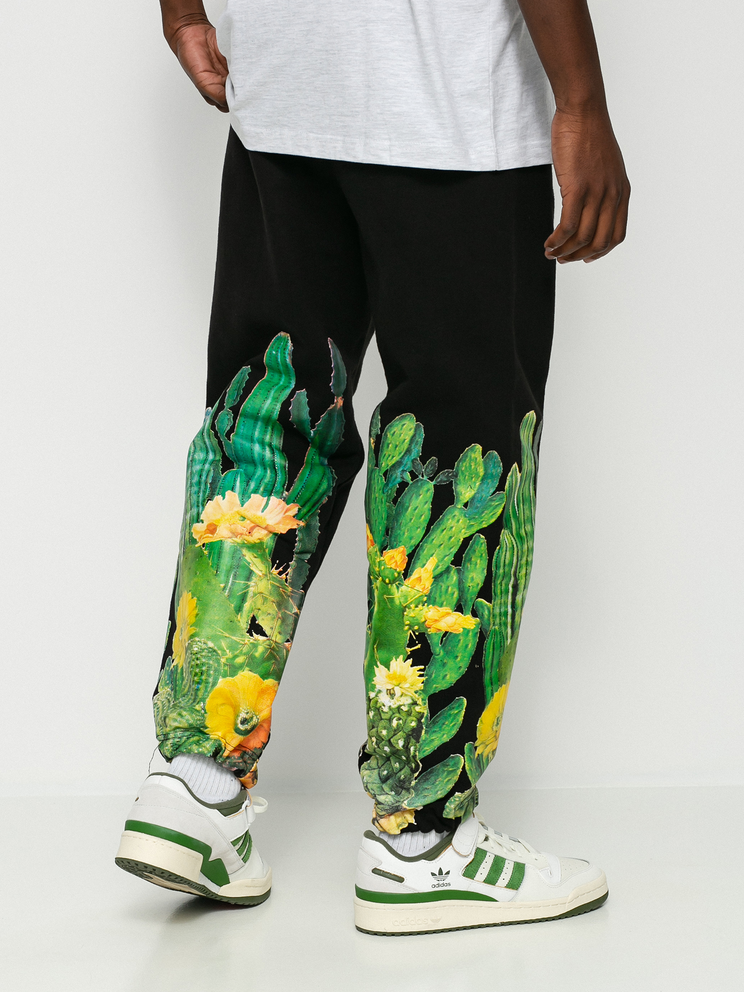 Spodnie Chinatown Market Cactus Arc (black)