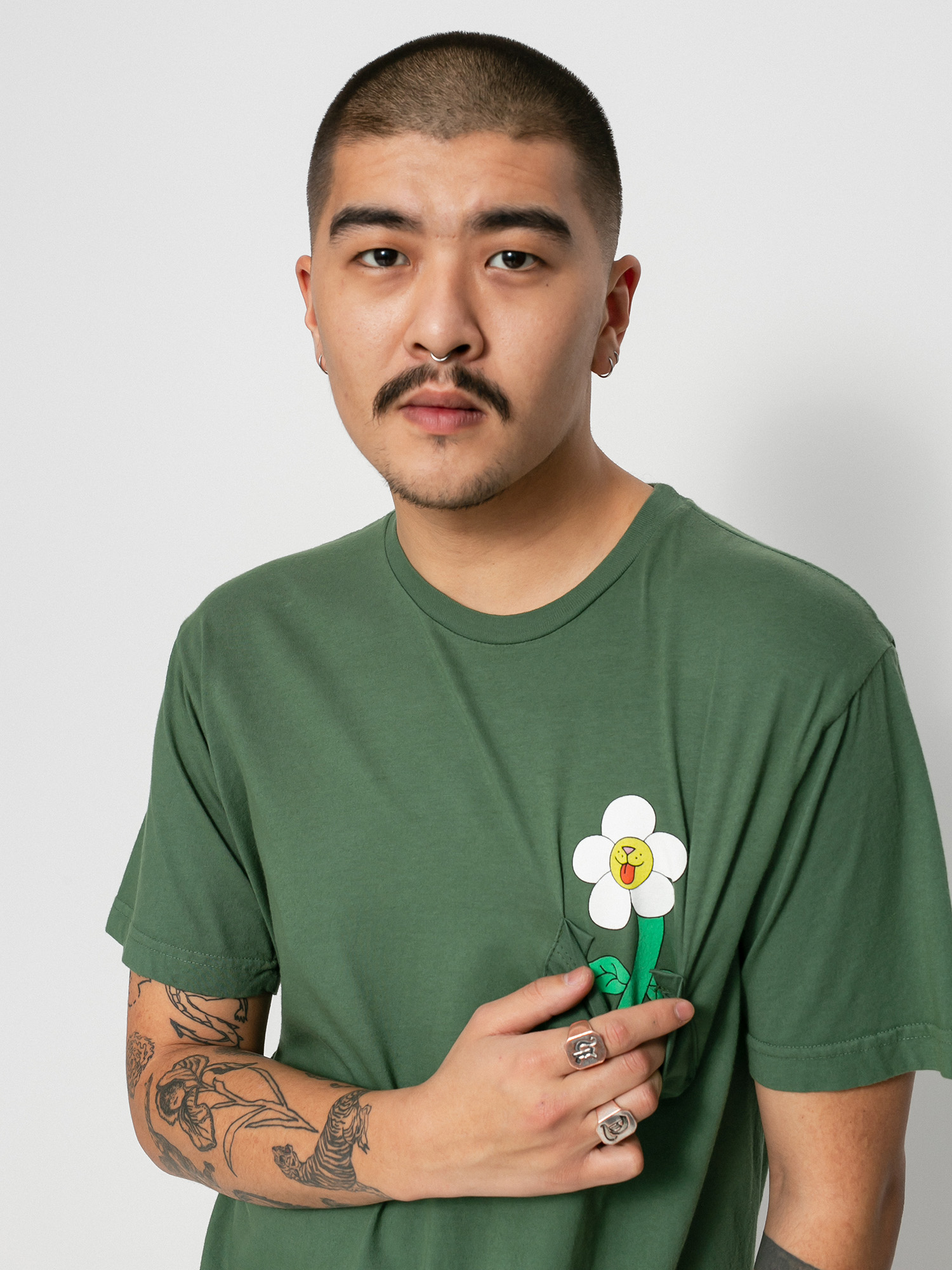 T-shirt RipNDip Nerms Of A Feather Pocket (olive)