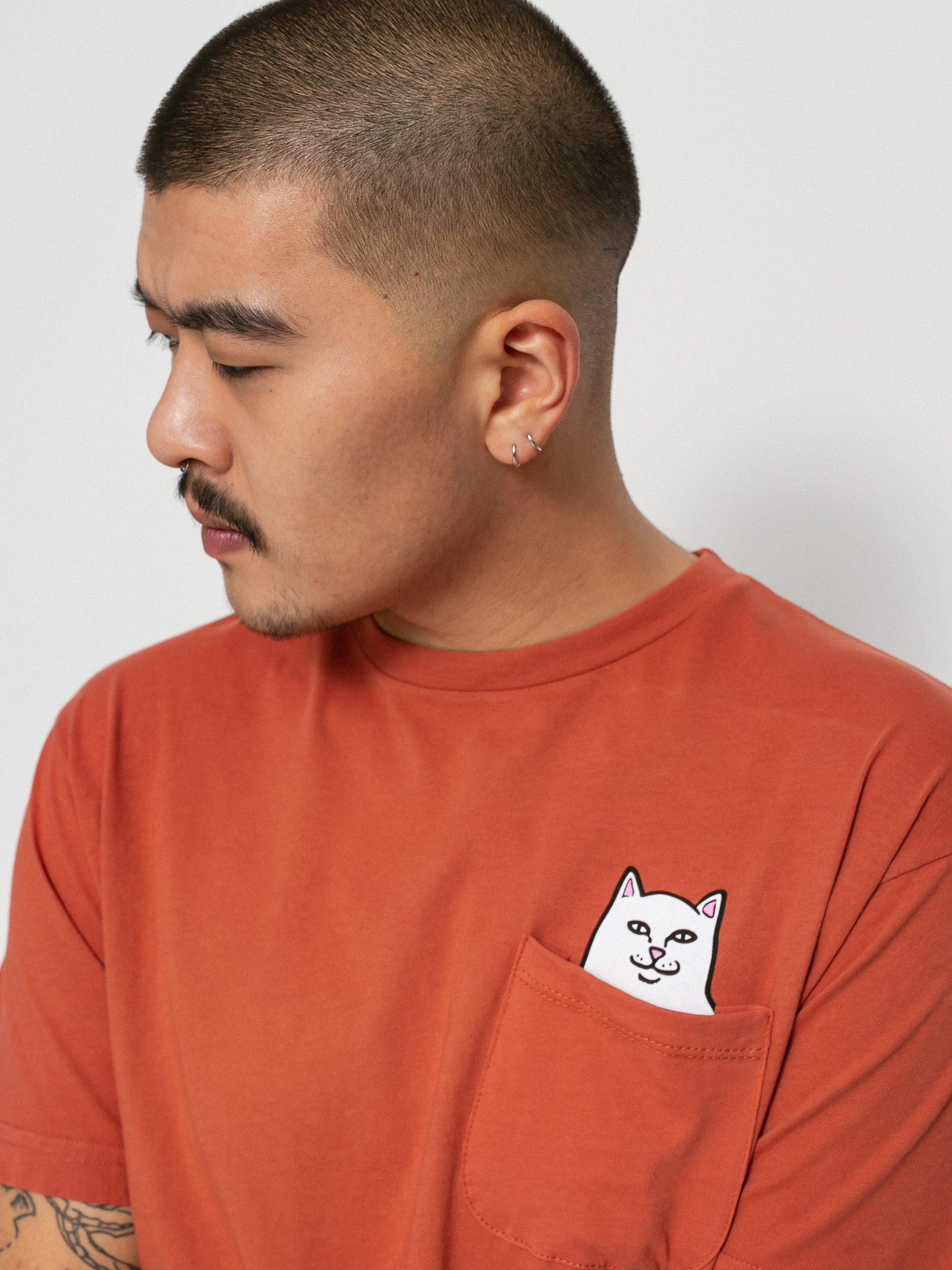 T-shirt RipNDip Lord Nermal Pocket (clay)