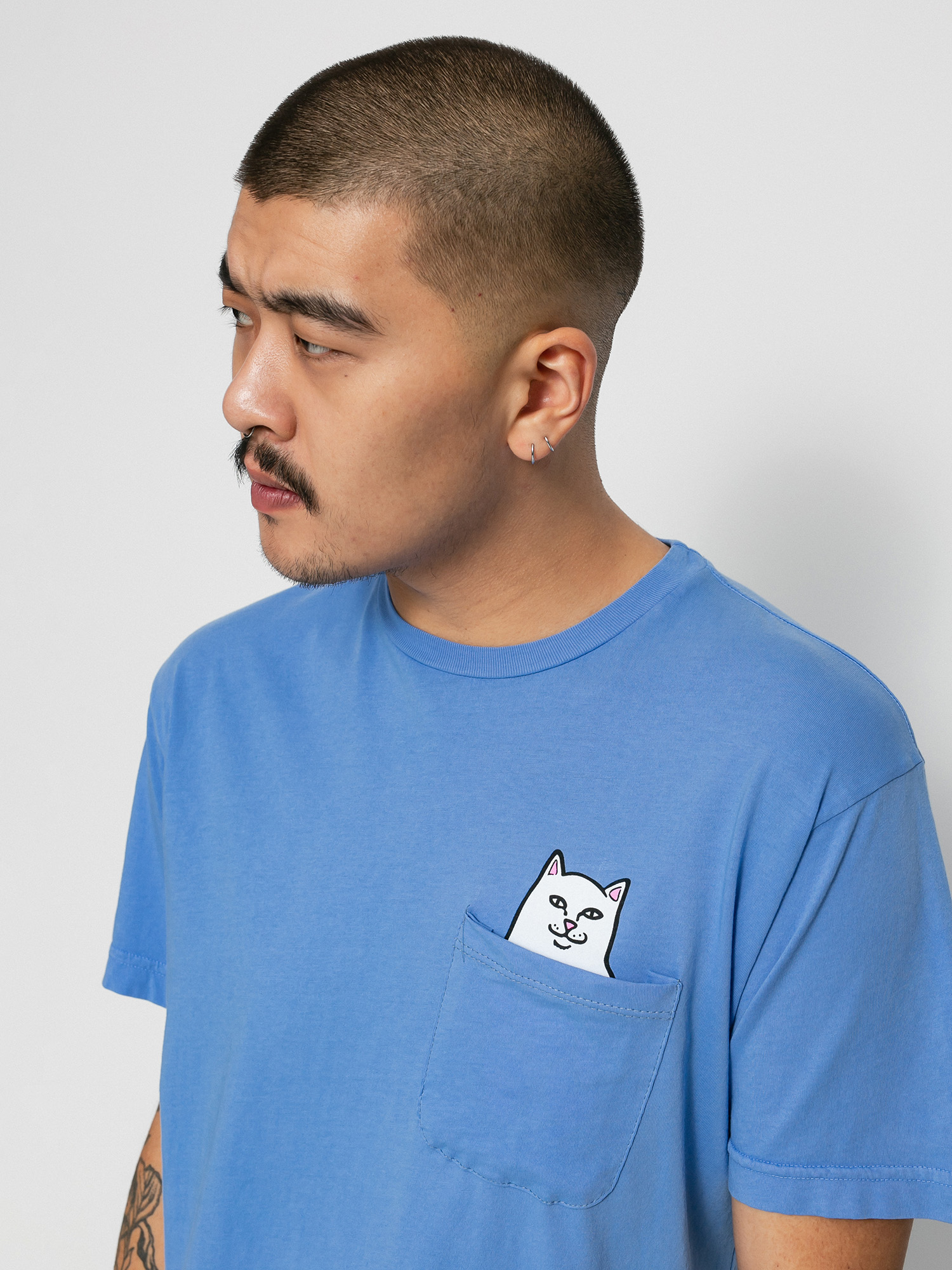 T-shirt RipNDip Lord Nermal Pocket (cornflower)