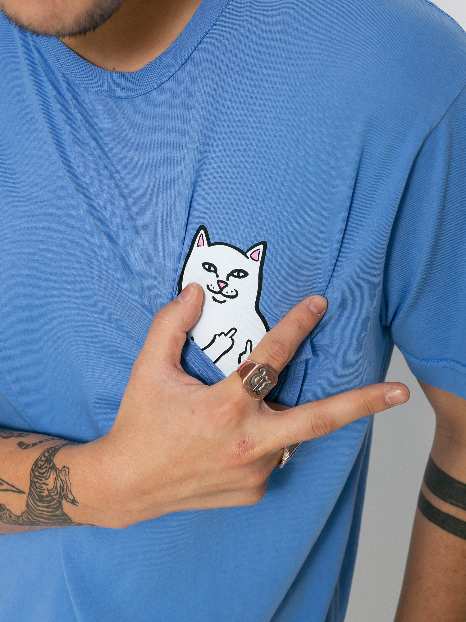 T-shirt RipNDip Lord Nermal Pocket (cornflower)