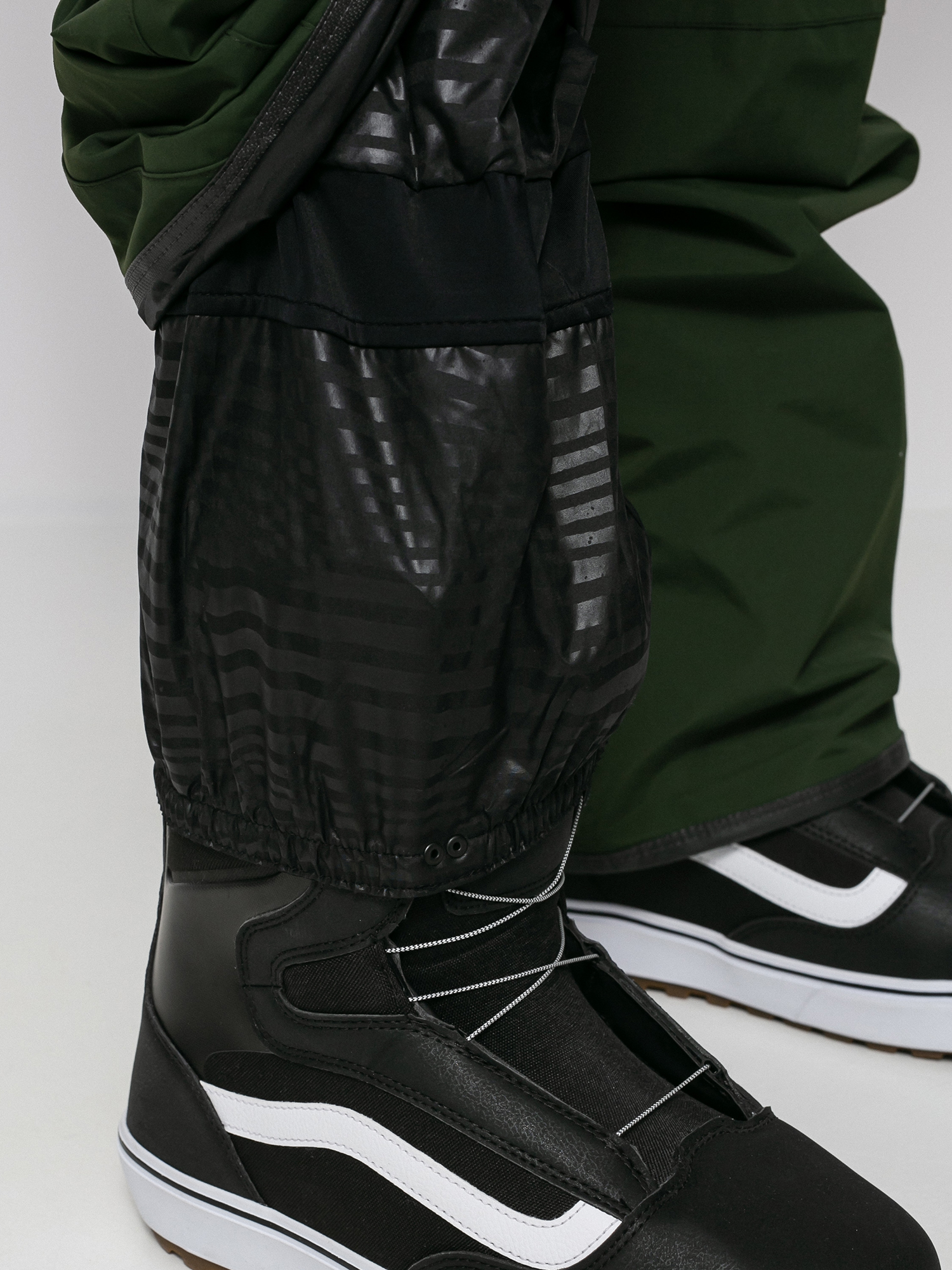 Męskie Spodnie snowboardowe Volcom L Gore Tex (saturated green)