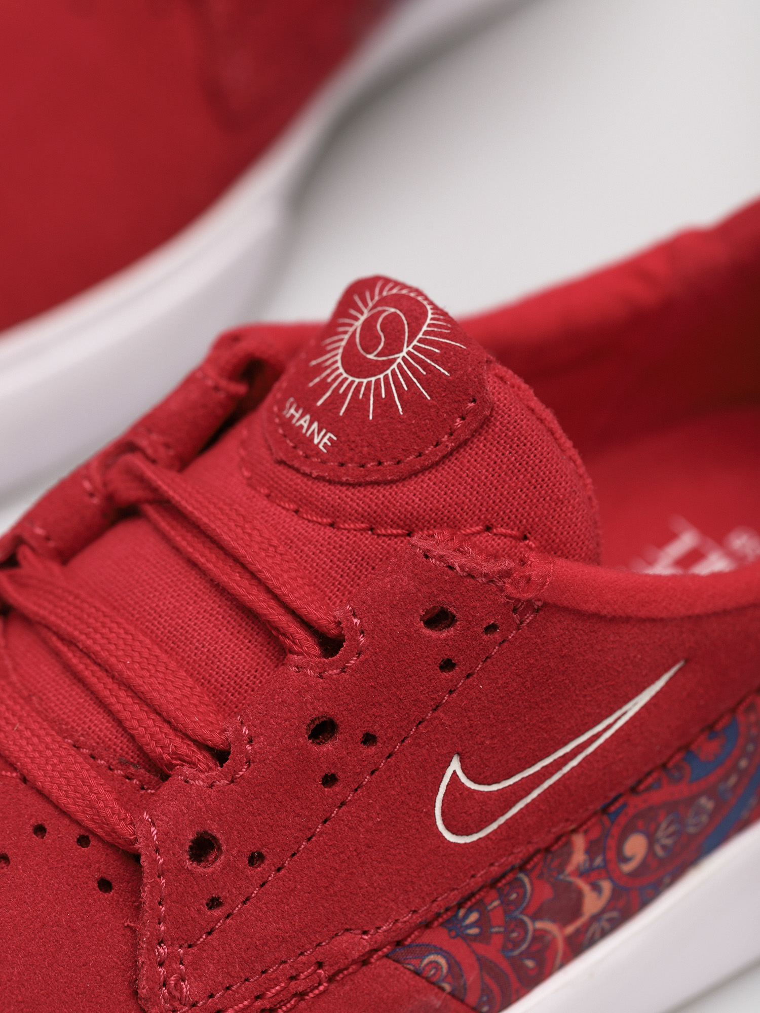 Buty Nike SB Shane Premium (mystic hibiscus/sail mystic hibiscus)