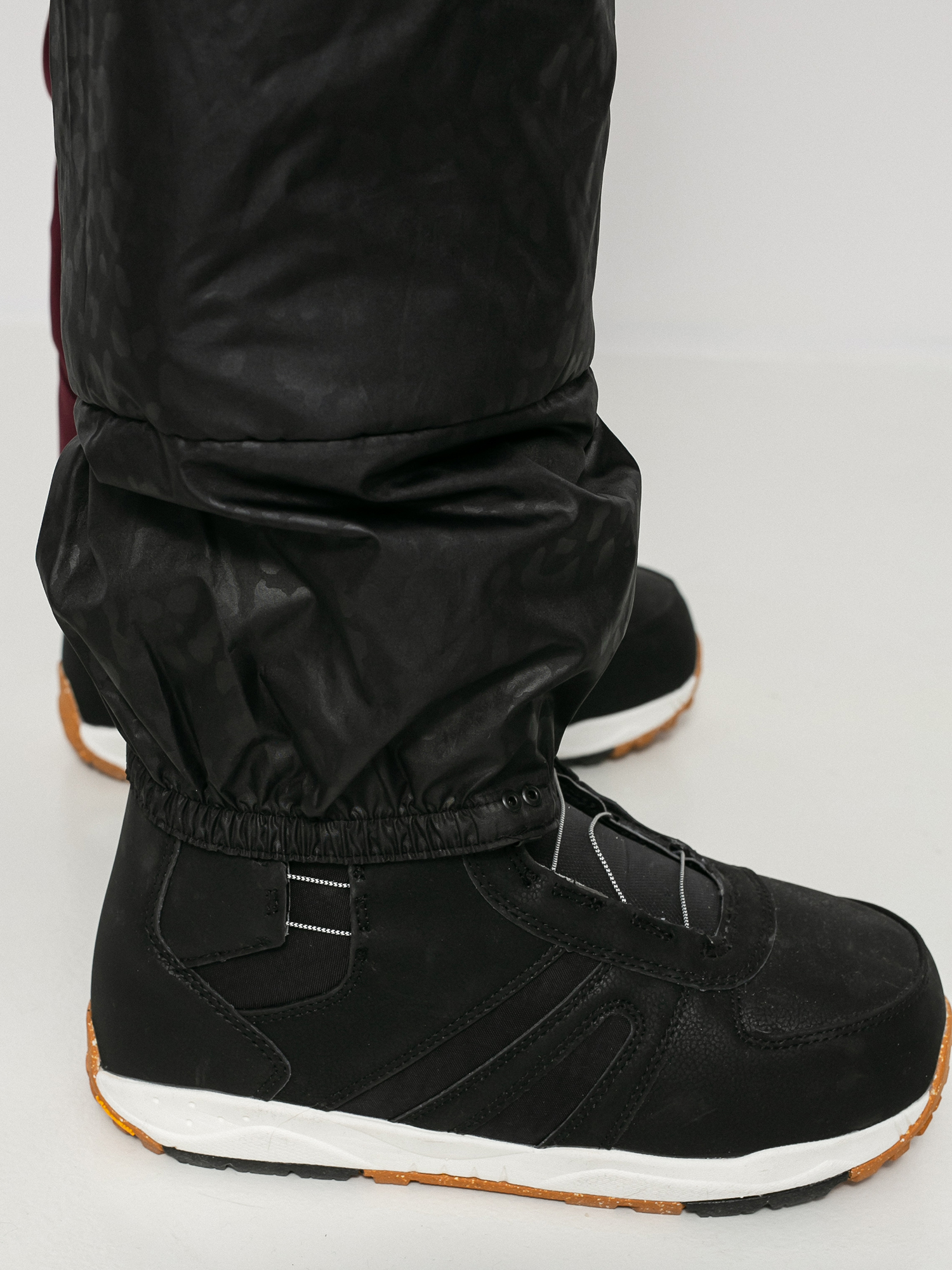 Damskie Spodnie snowboardowe Volcom Grail 3D Stretch (merlot)