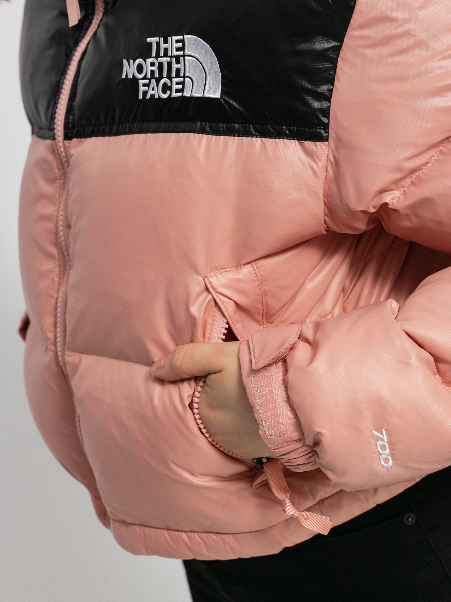 Kurtka The North Face Nuptse Short Wmn (rose tan)
