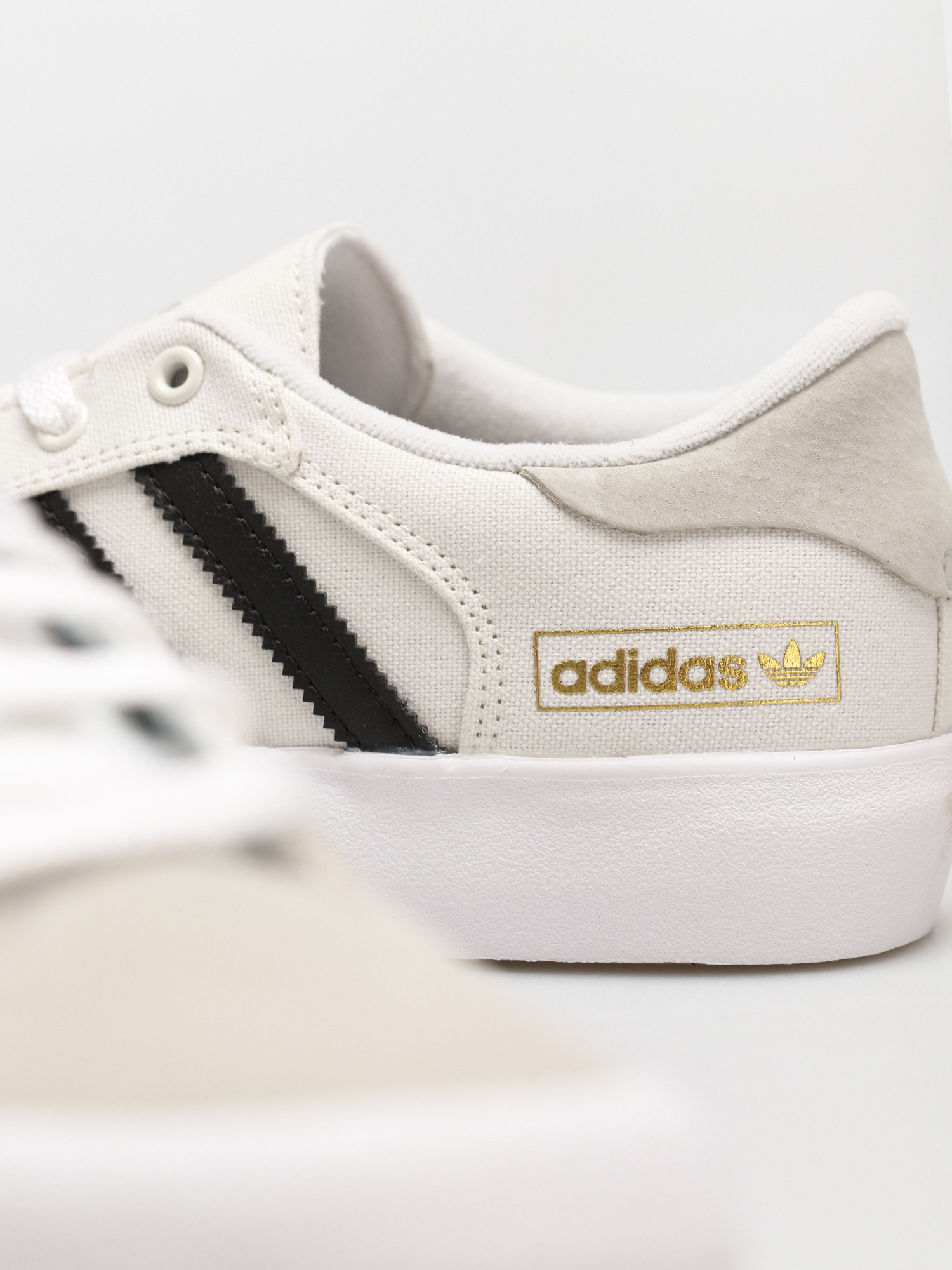Buty adidas Matchbreak Super (greone/cblack/crywht)