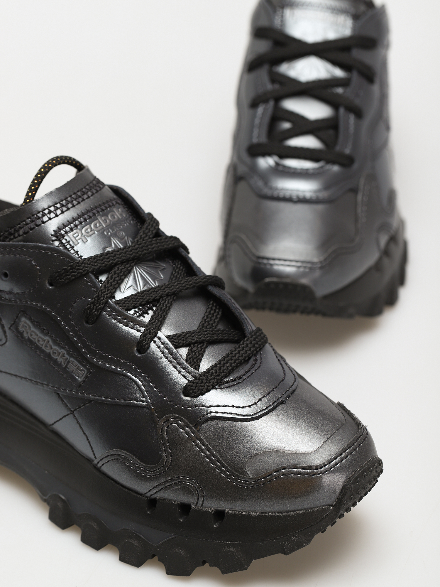 Buty Reebok Cl Cardi Wmn (cblack/cblack/drksil)