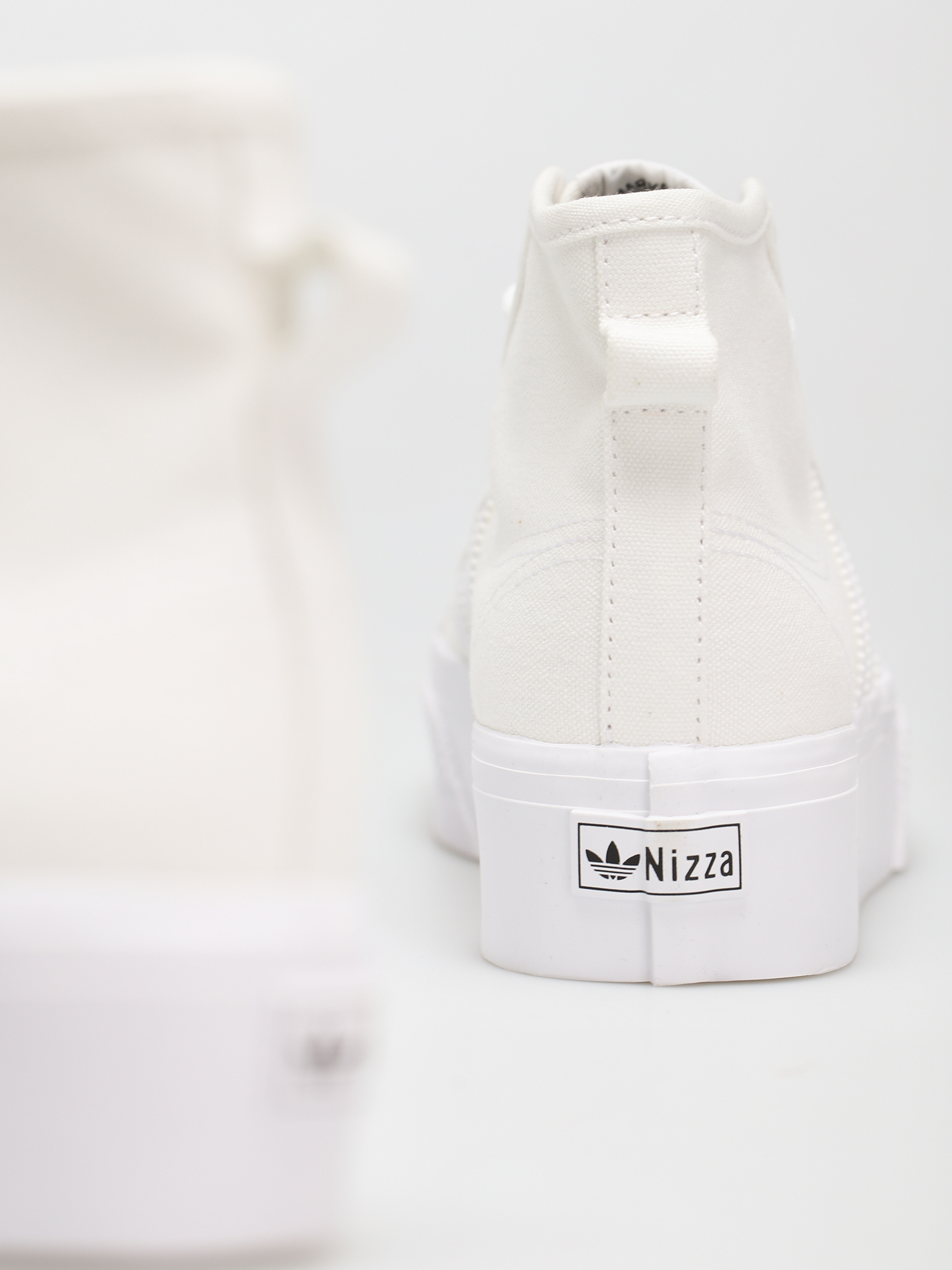 Buty adidas Originals Nizza Platform Mid Wmn (ftwwht/ftwwht/ftwwht)