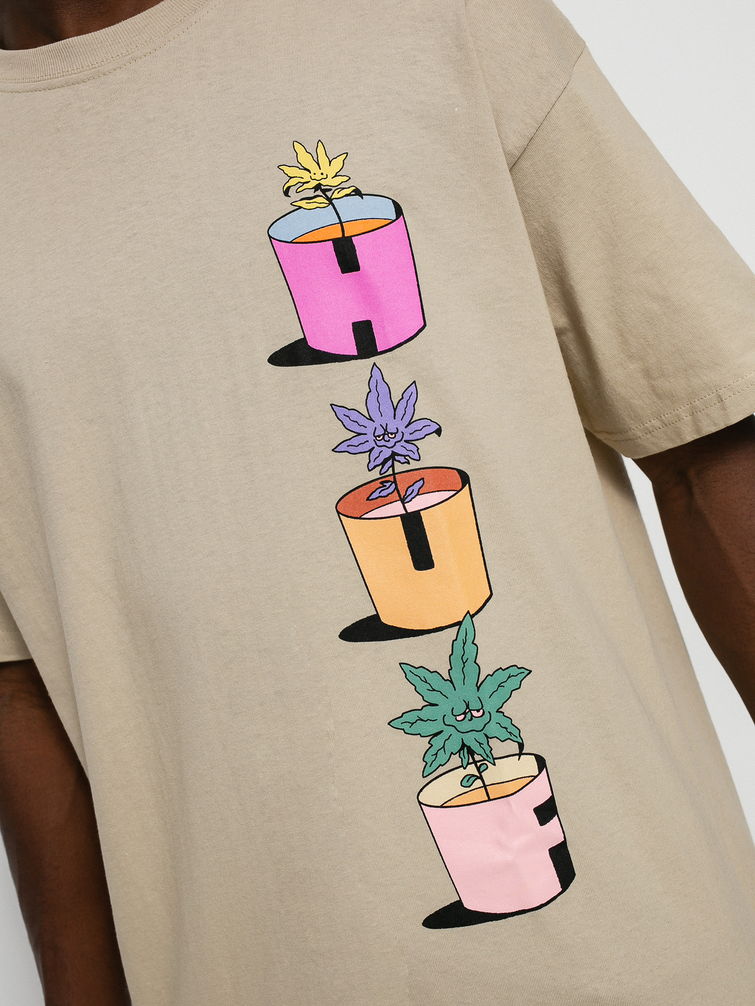 T-shirt HUF Water Your Garden (light sand)