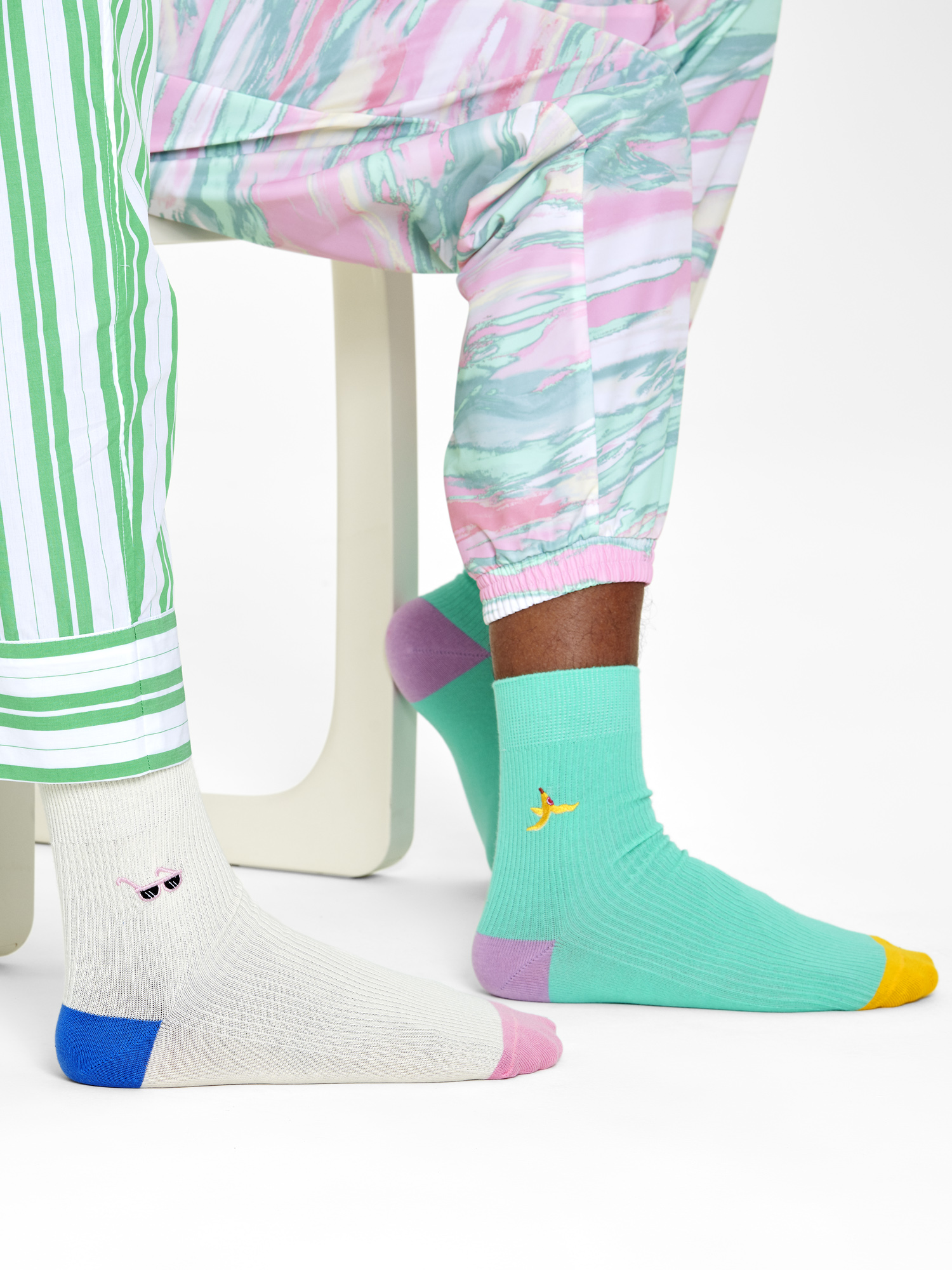 Skarpetki Happy Socks Ribbed Embroidery Sunny Days 1/2 Crew (white)