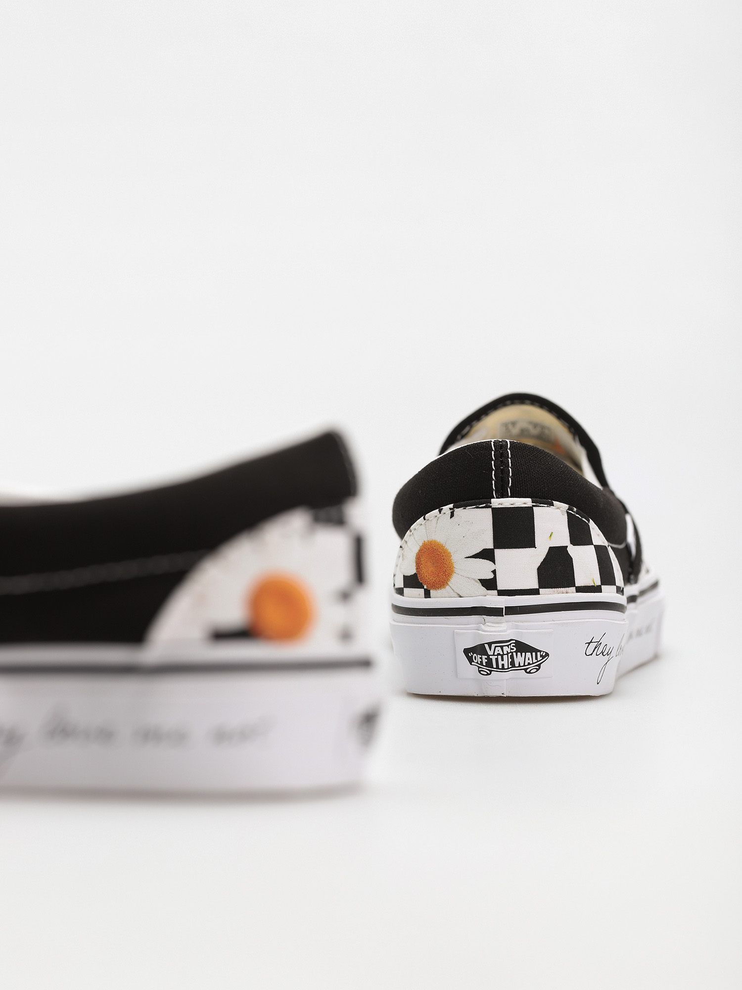Buty Vans Classic Slip On (love me/love me not/daisy/true white)
