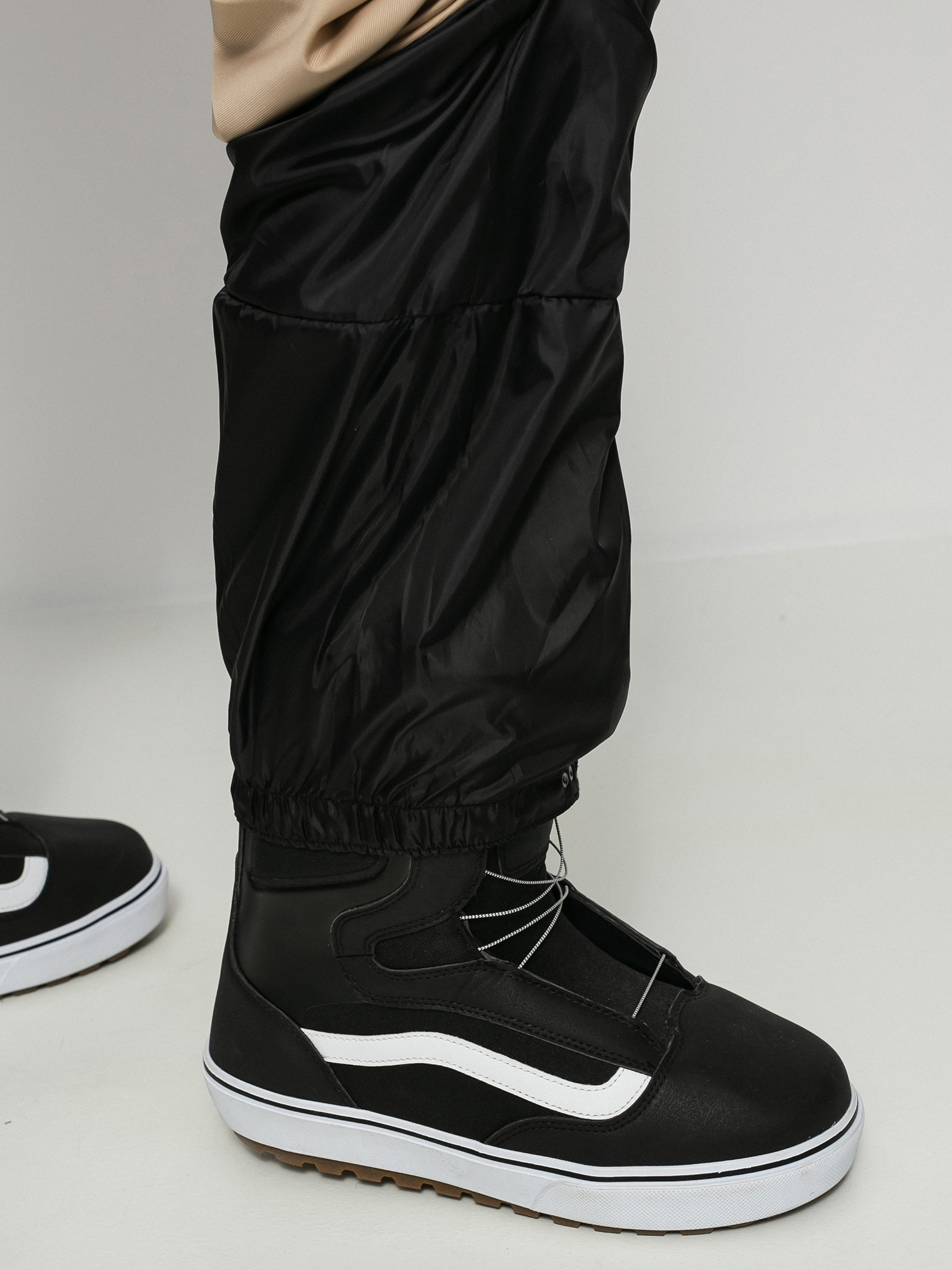 Męskie Spodnie snowboardowe ThirtyTwo Basement Bib (khaki)