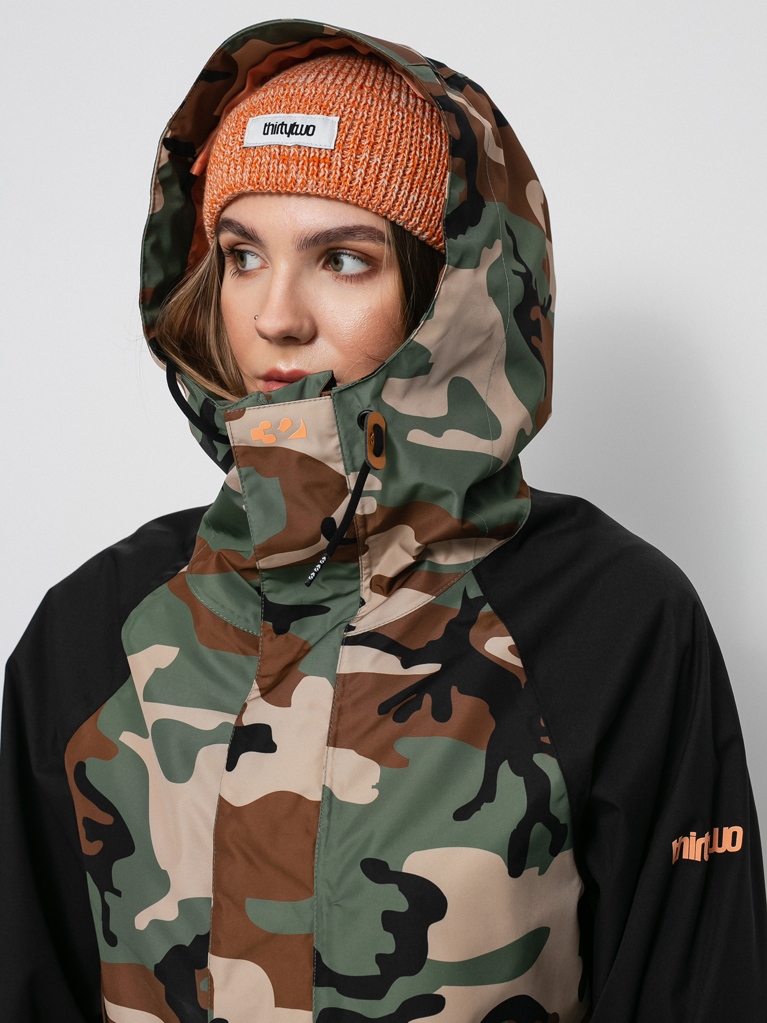 Damska Kurtka snowboardowa ThirtyTwo Ava (black/camo)