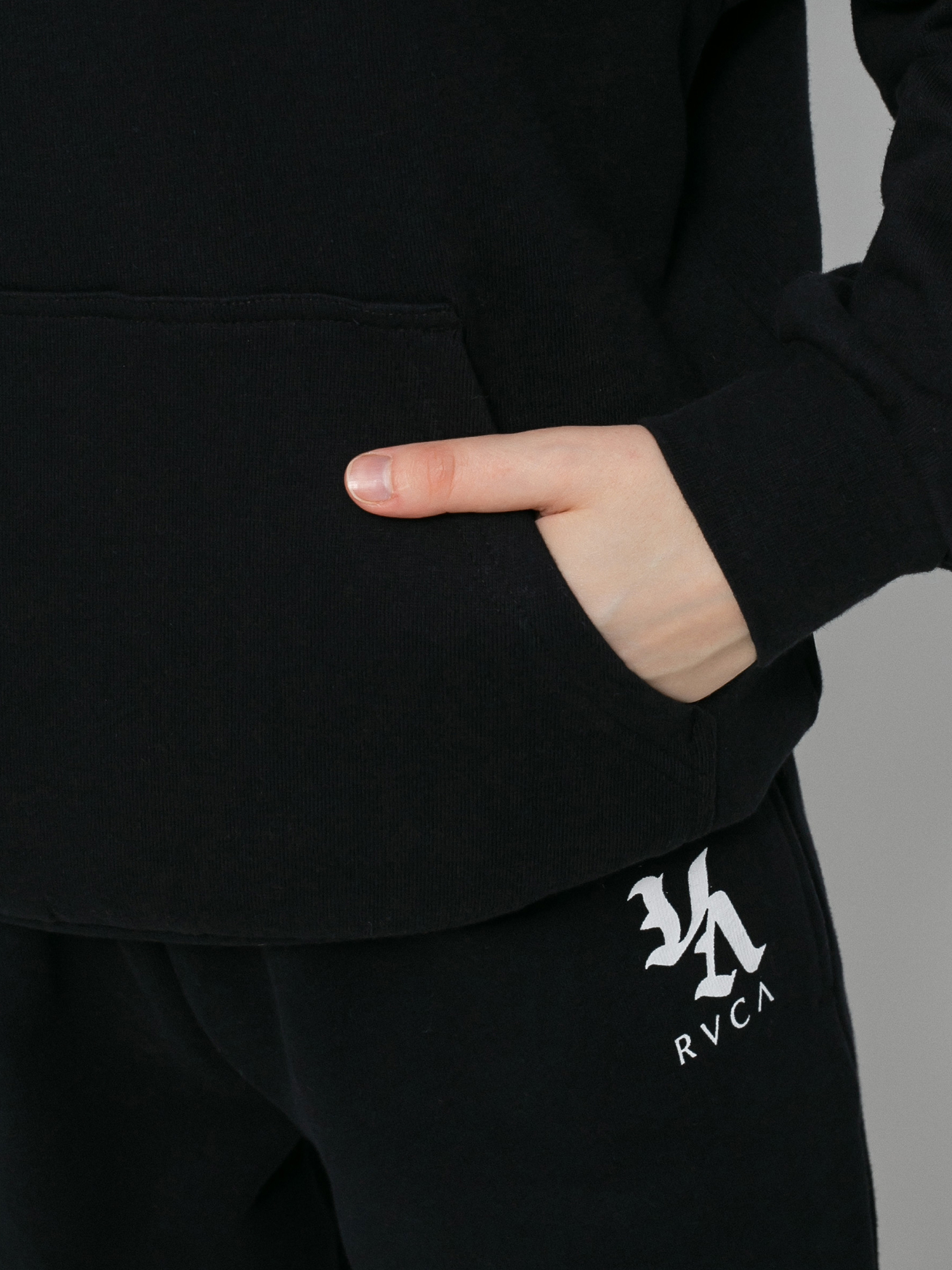 Bluza z kapturem RVCA Mash Up HD Wmn (black)