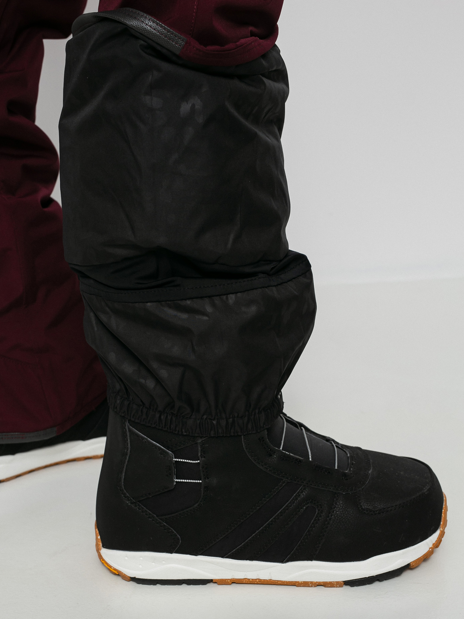 Damskie Spodnie snowboardowe Volcom Knox Ins Gore Tex (merlot)