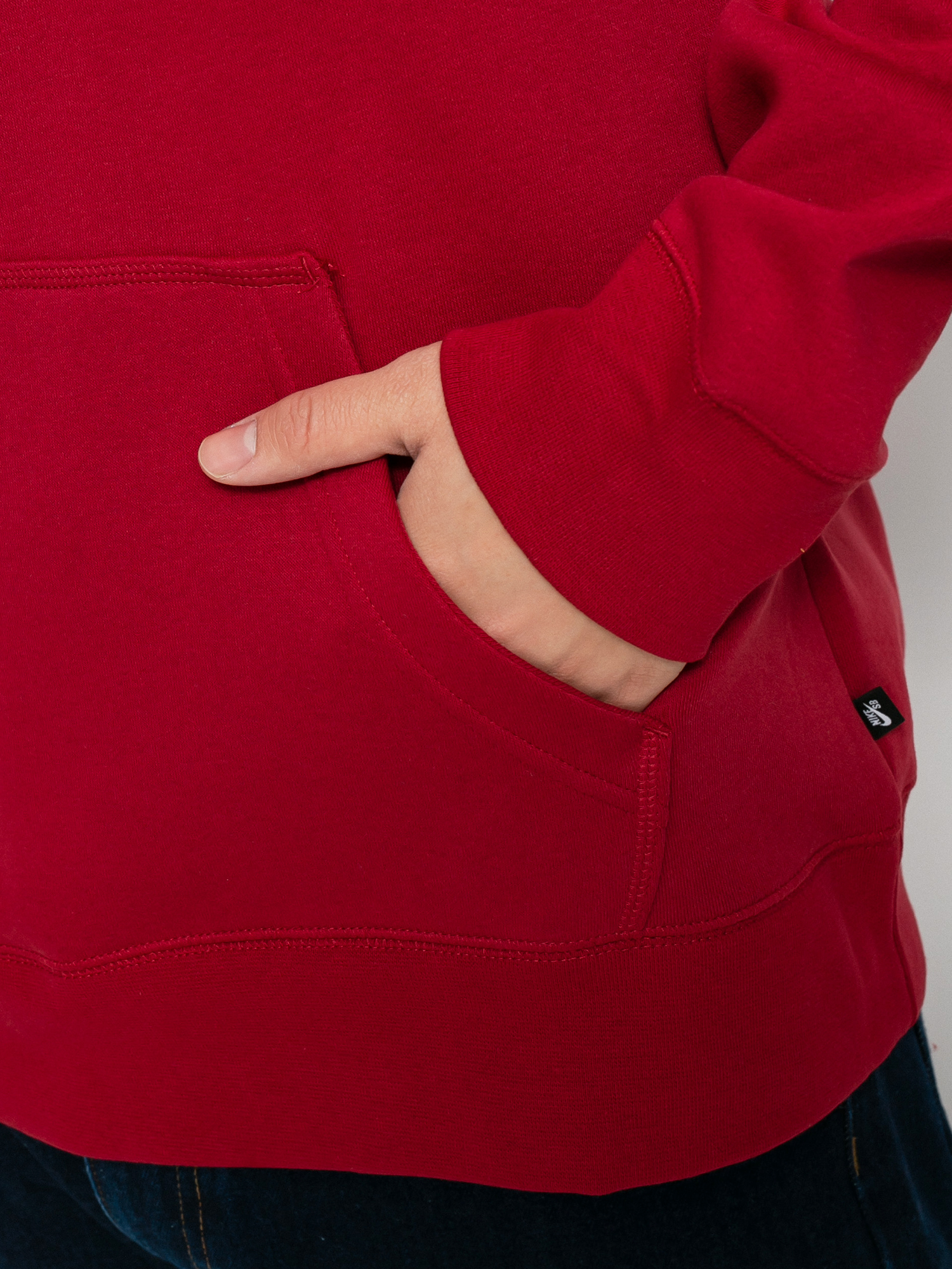 Bluza Nike SB Gfx (pomegranate)