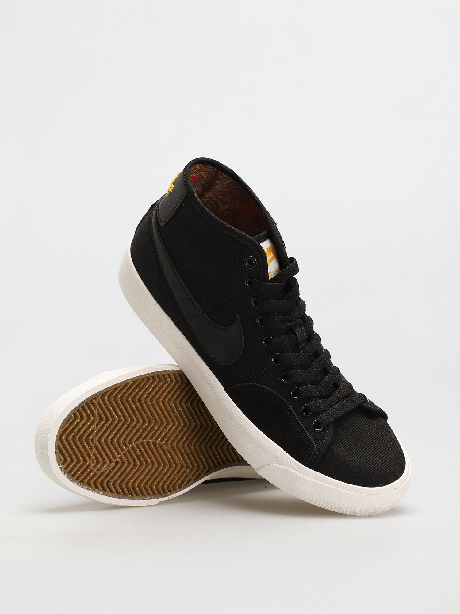 Buty Nike SB BLZR Court Mid Premium (black/black black sail)