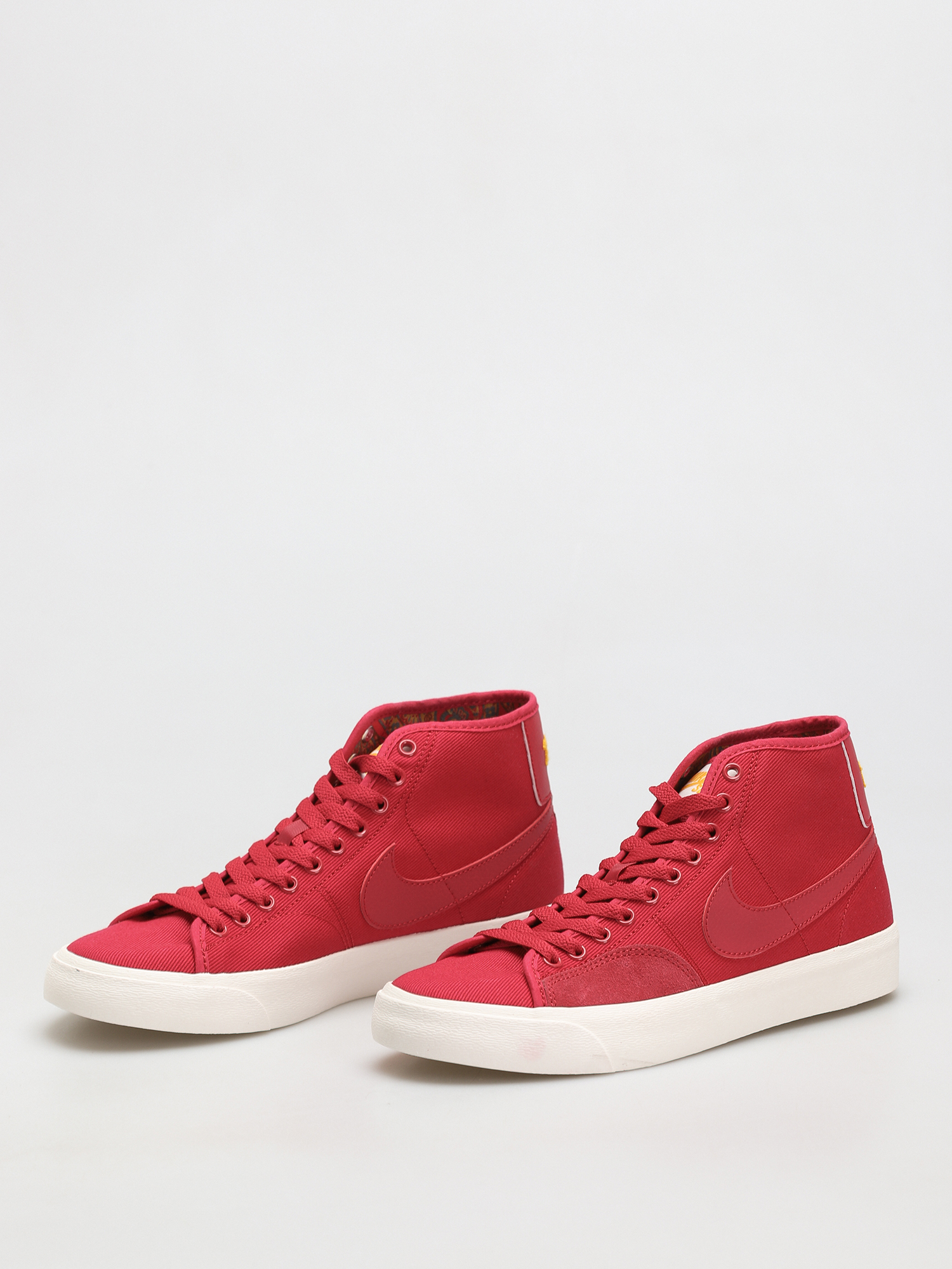 Buty Nike SB BLZR Court Mid Premium (mystic hibiscus/mystic hibiscus)