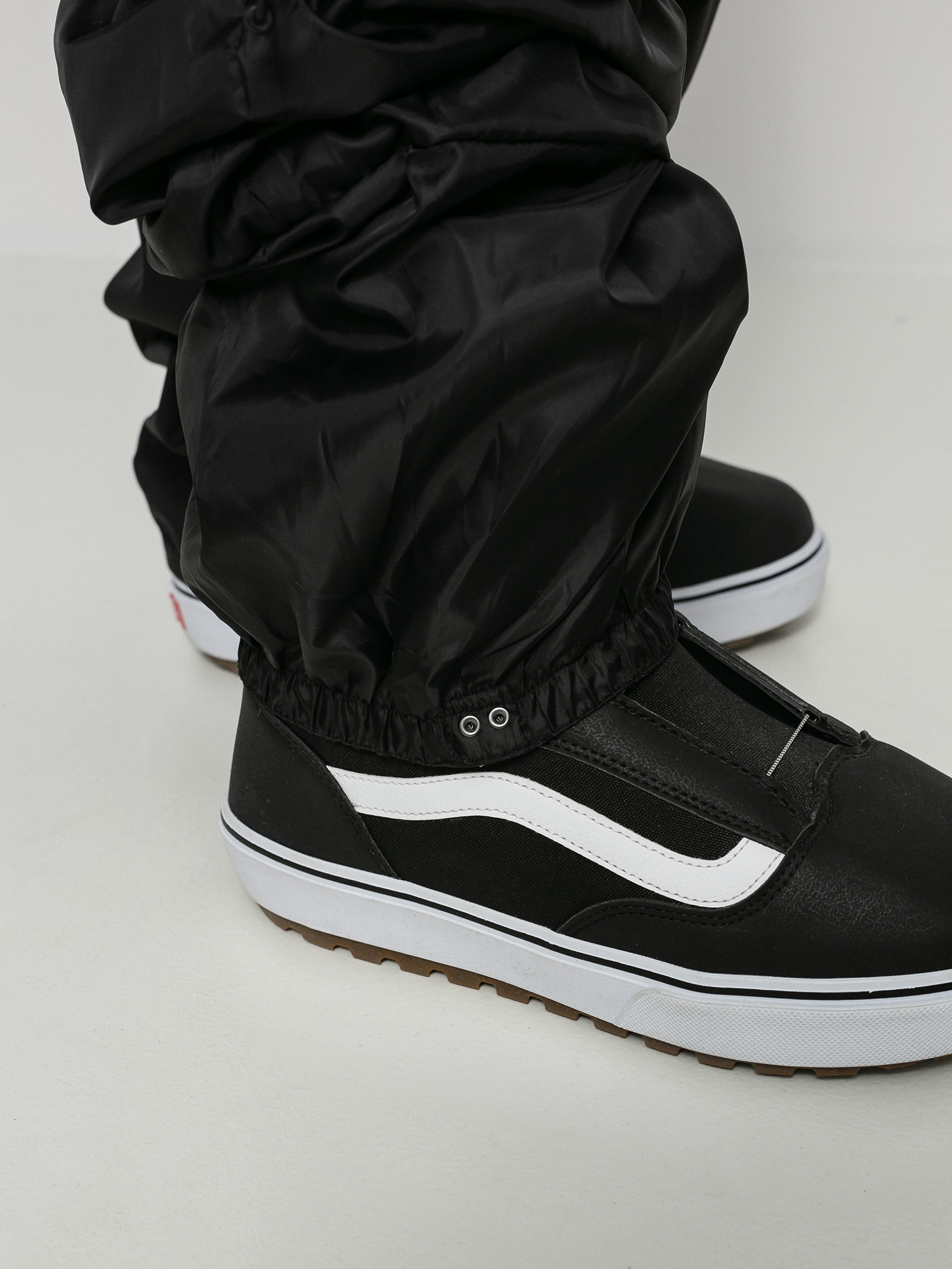 Męskie Spodnie snowboardowe ThirtyTwo Blahzay Cargo (black)
