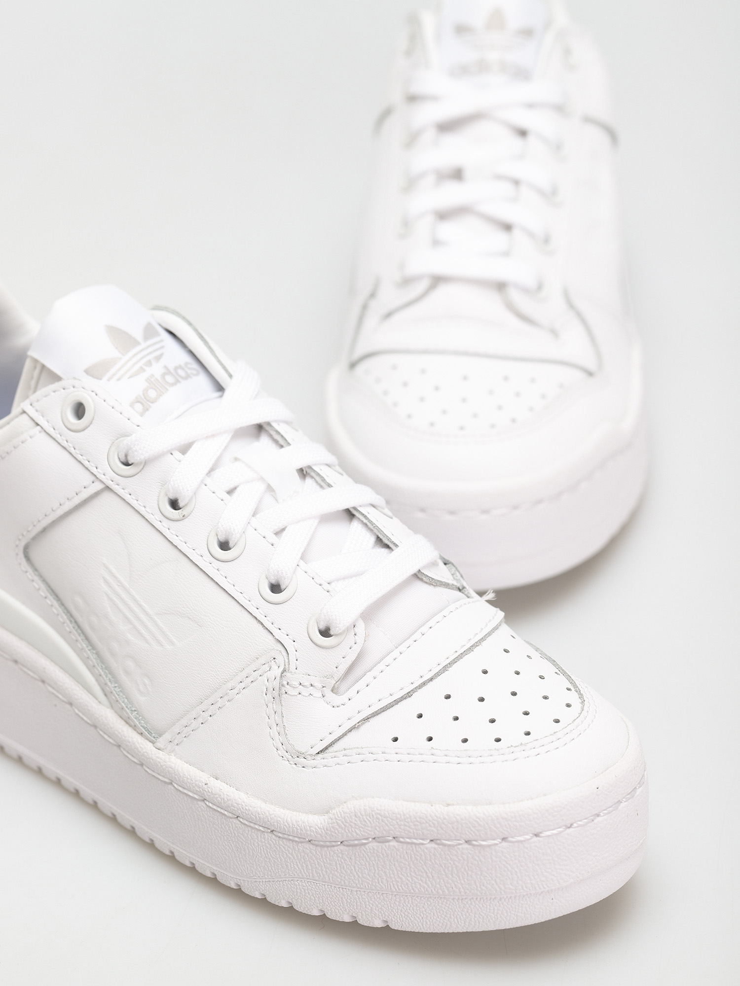 Buty adidas Originals Forum Bold Wmn (ftwwht/ftwwht/cblack)