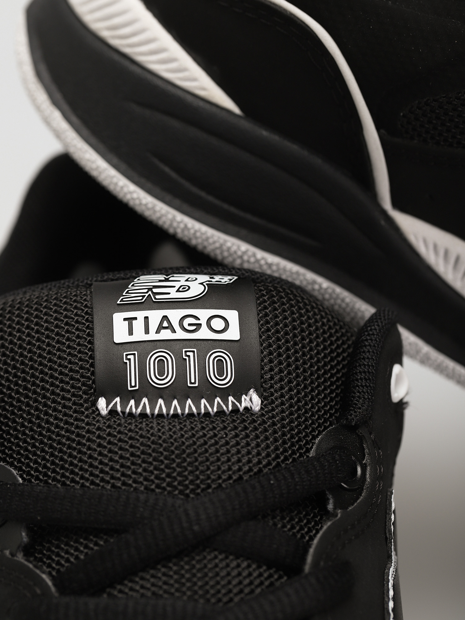 Buty New Balance 1010 (black/white)