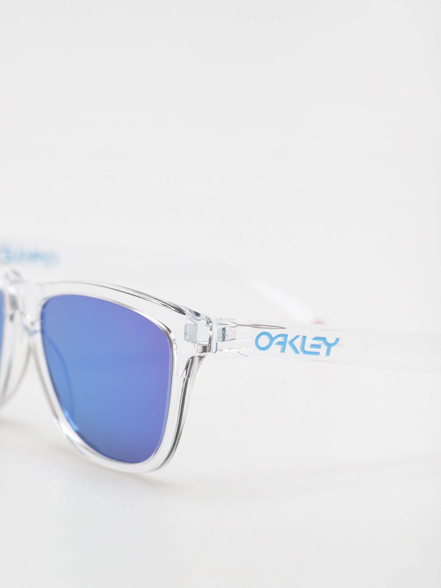 Okulary przeciwsłoneczne Oakley Frogskins (crystal clear/prizm sapphire)
