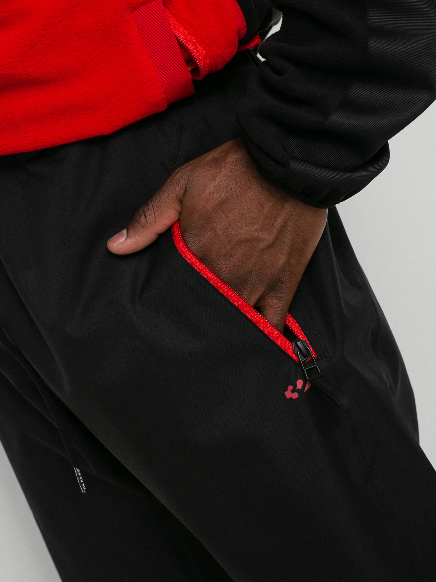 Męskie Spodnie snowboardowe ThirtyTwo Zeb Sweeper (black/red)