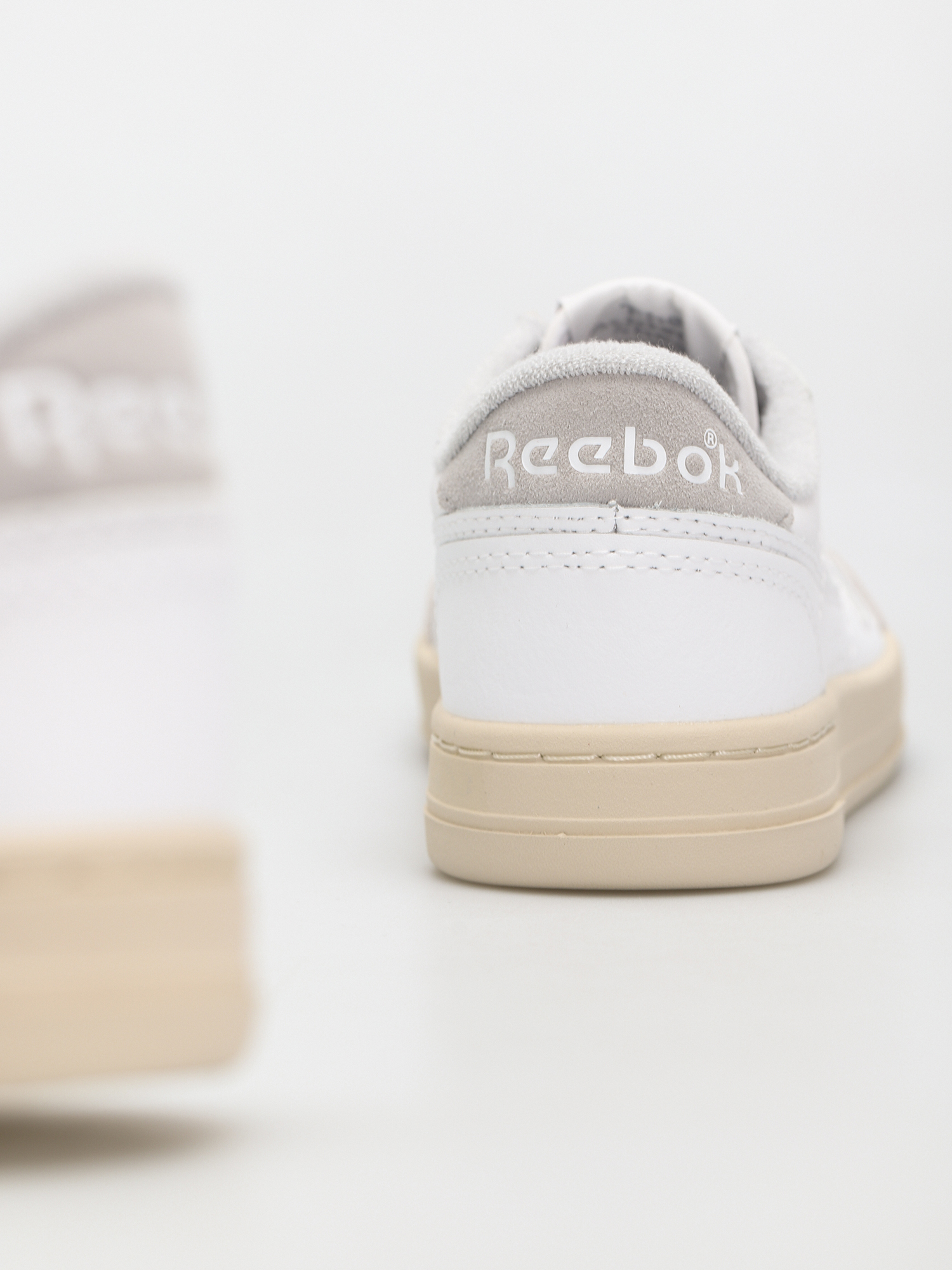 Buty Reebok Lt Court (ftwwht/pugry3/alabas)