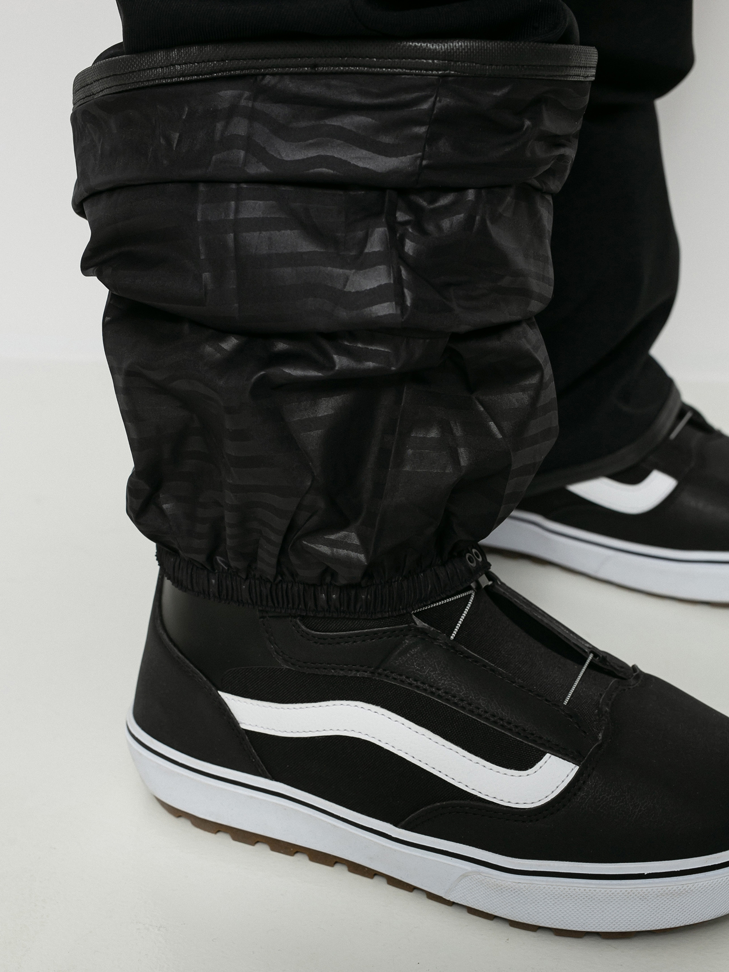 Męskie Spodnie snowboardowe Volcom V Line (black)