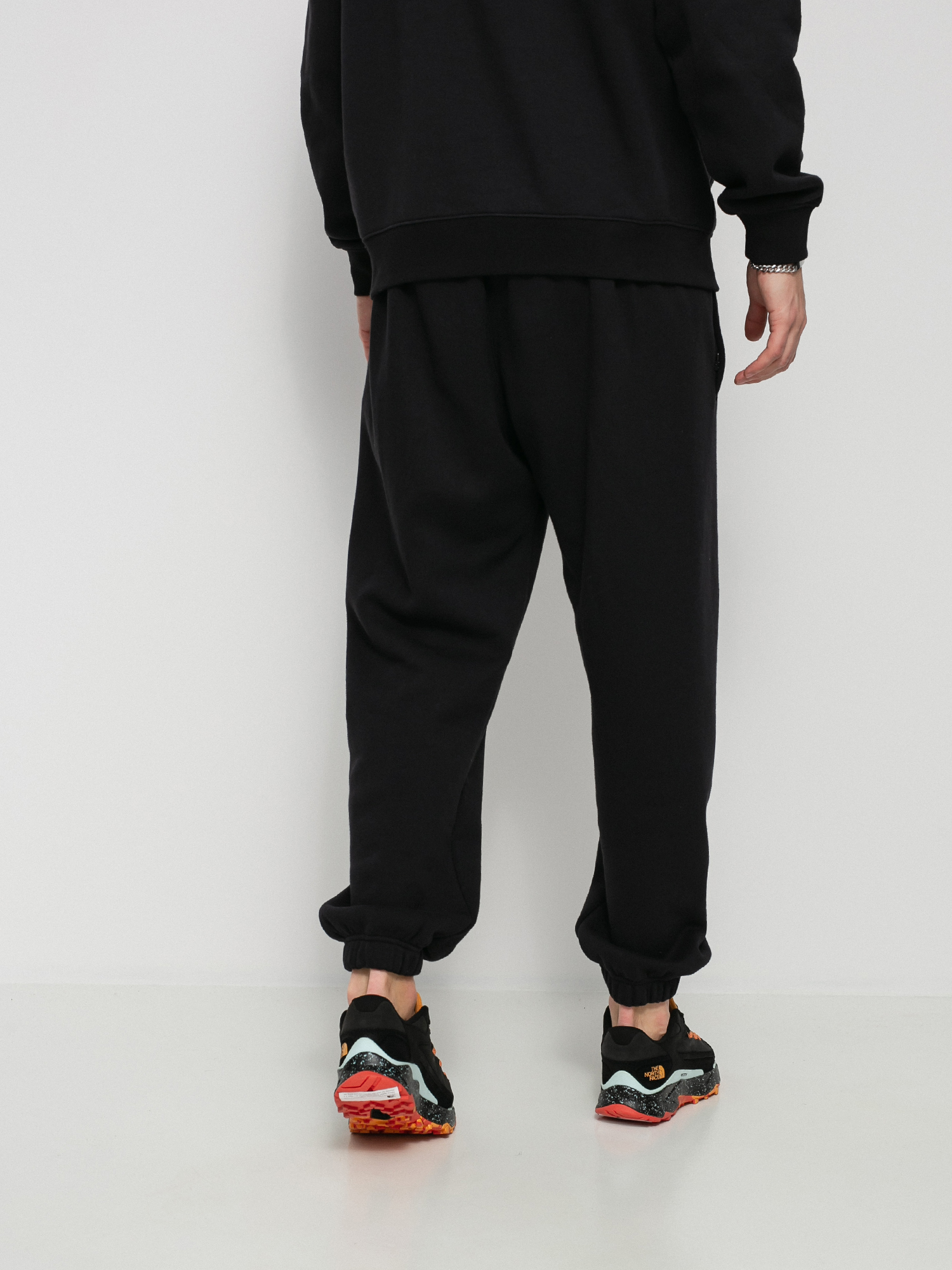 Spodnie adidas Originals TRF Linear (black)