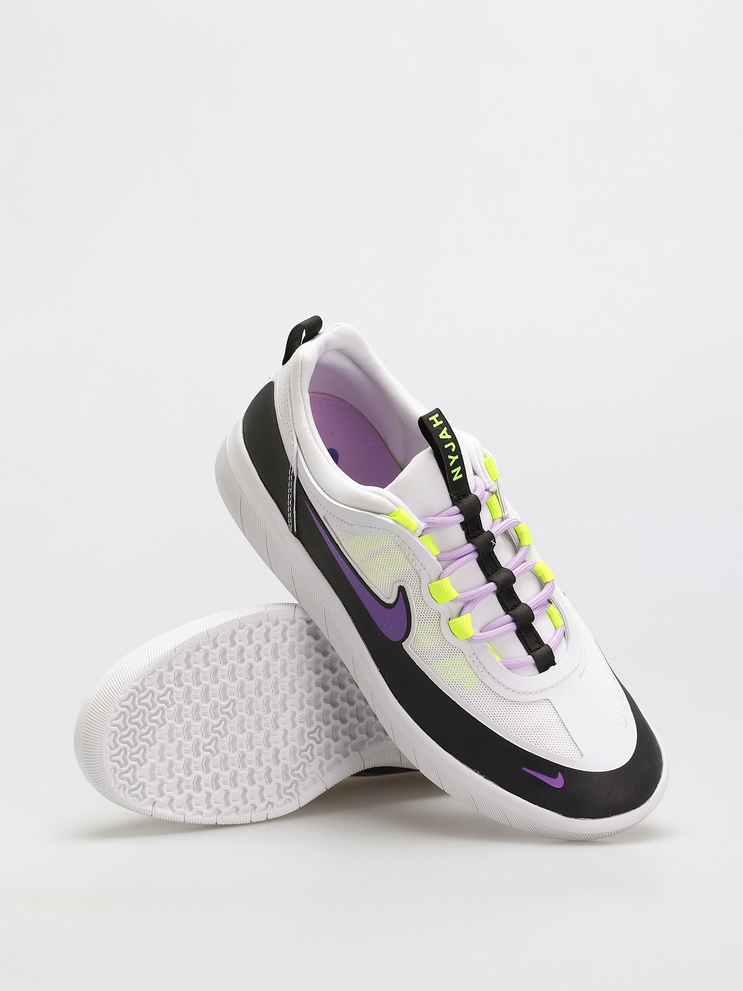 Buty Nike SB Nyjah Free 2 (black/wild berry white lilac)