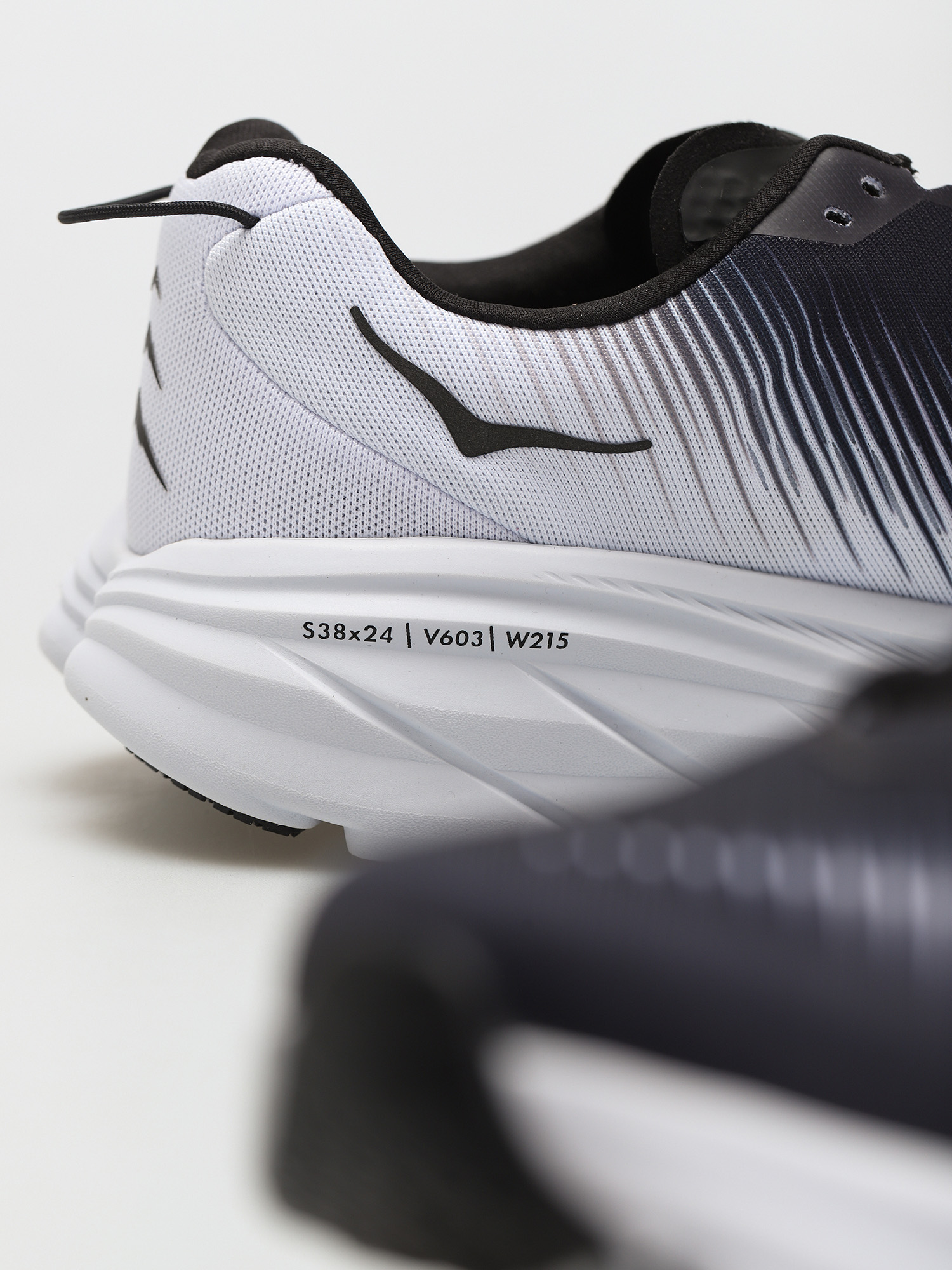 Buty Hoka One One Rincon 3 (black/white)