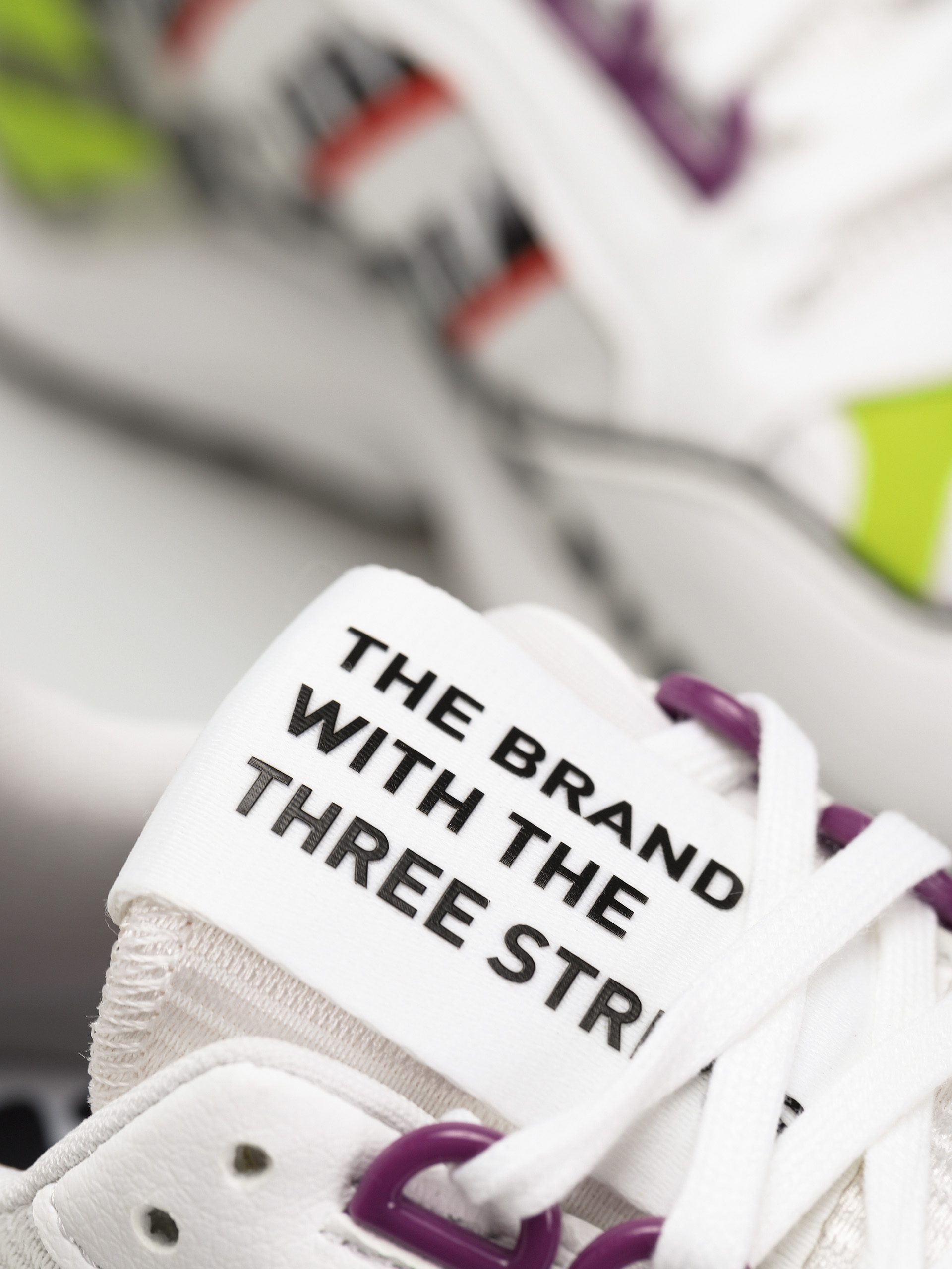 Buty adidas Originals Zx Wavian Wmn (ftwwht/truora/prptnt)