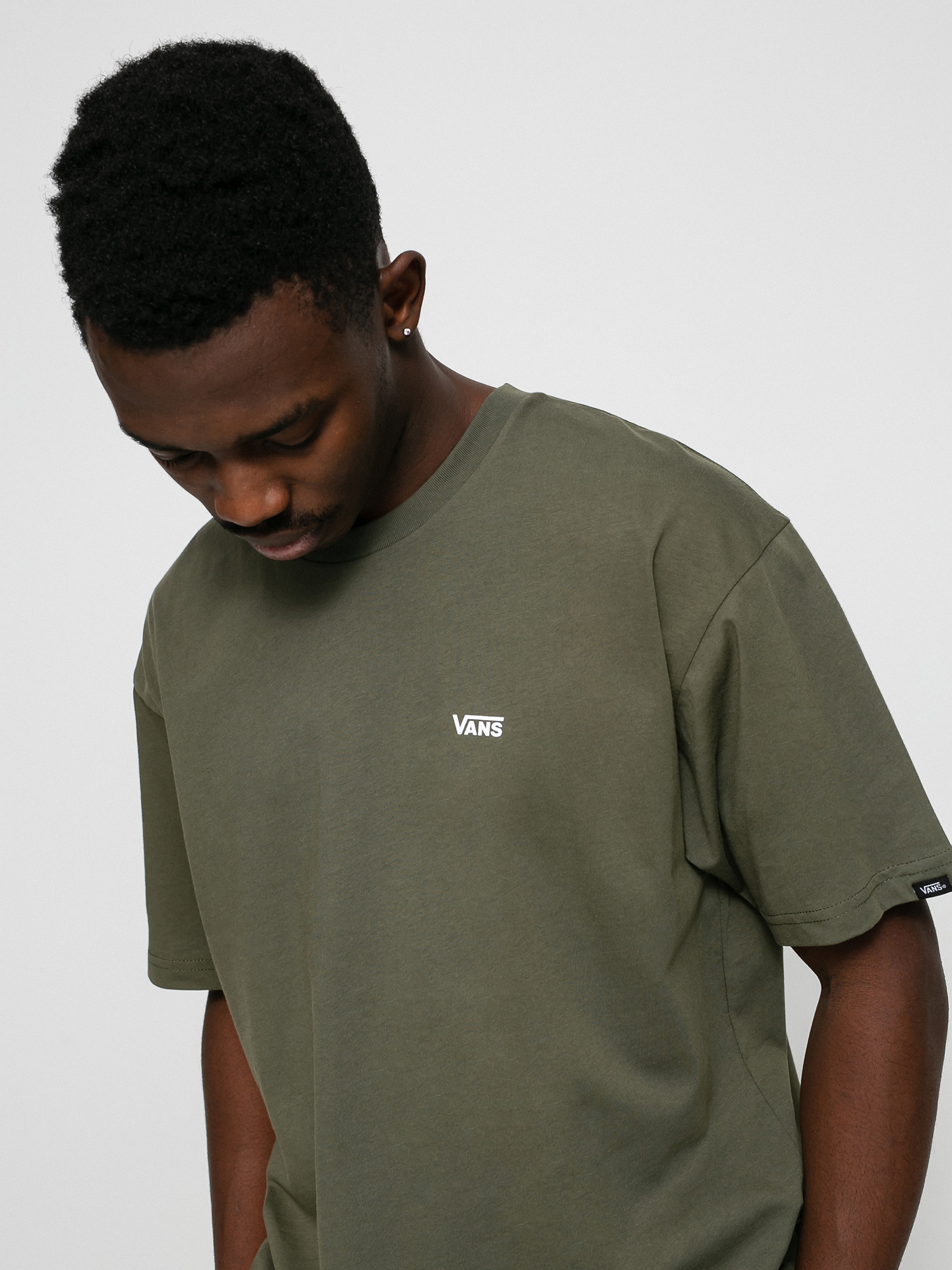 T-shirt Vans Left Chest Logo (grape leaf)