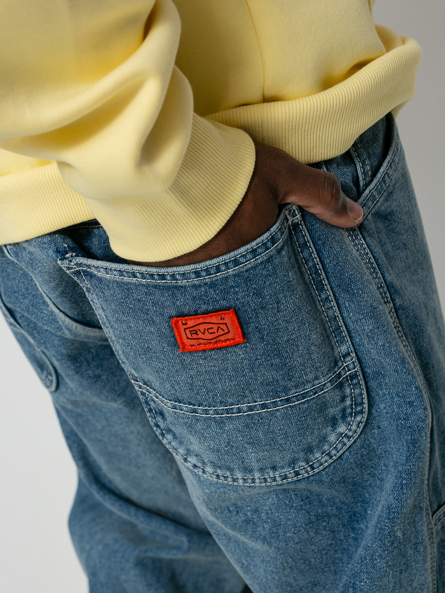 Spodnie RVCA Chainmail Denim (bkn blue wash)