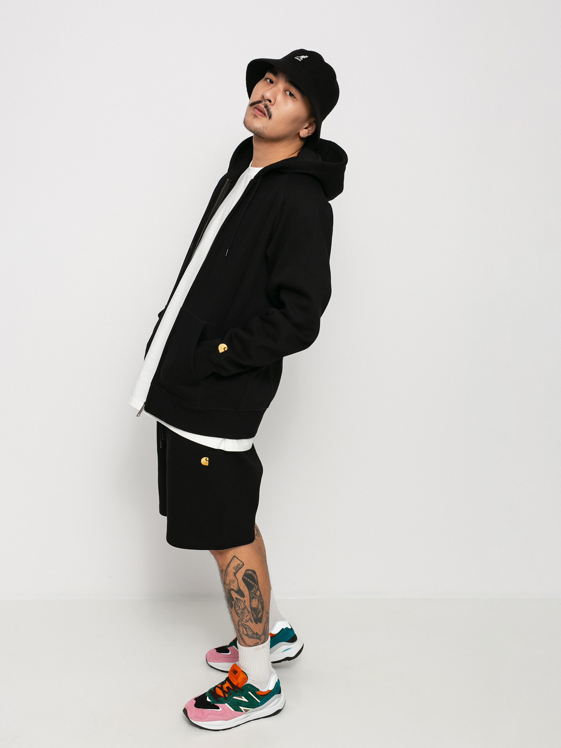 Bluza z kapturem Carhartt WIP Hooded Chase Jacket (black/gold)