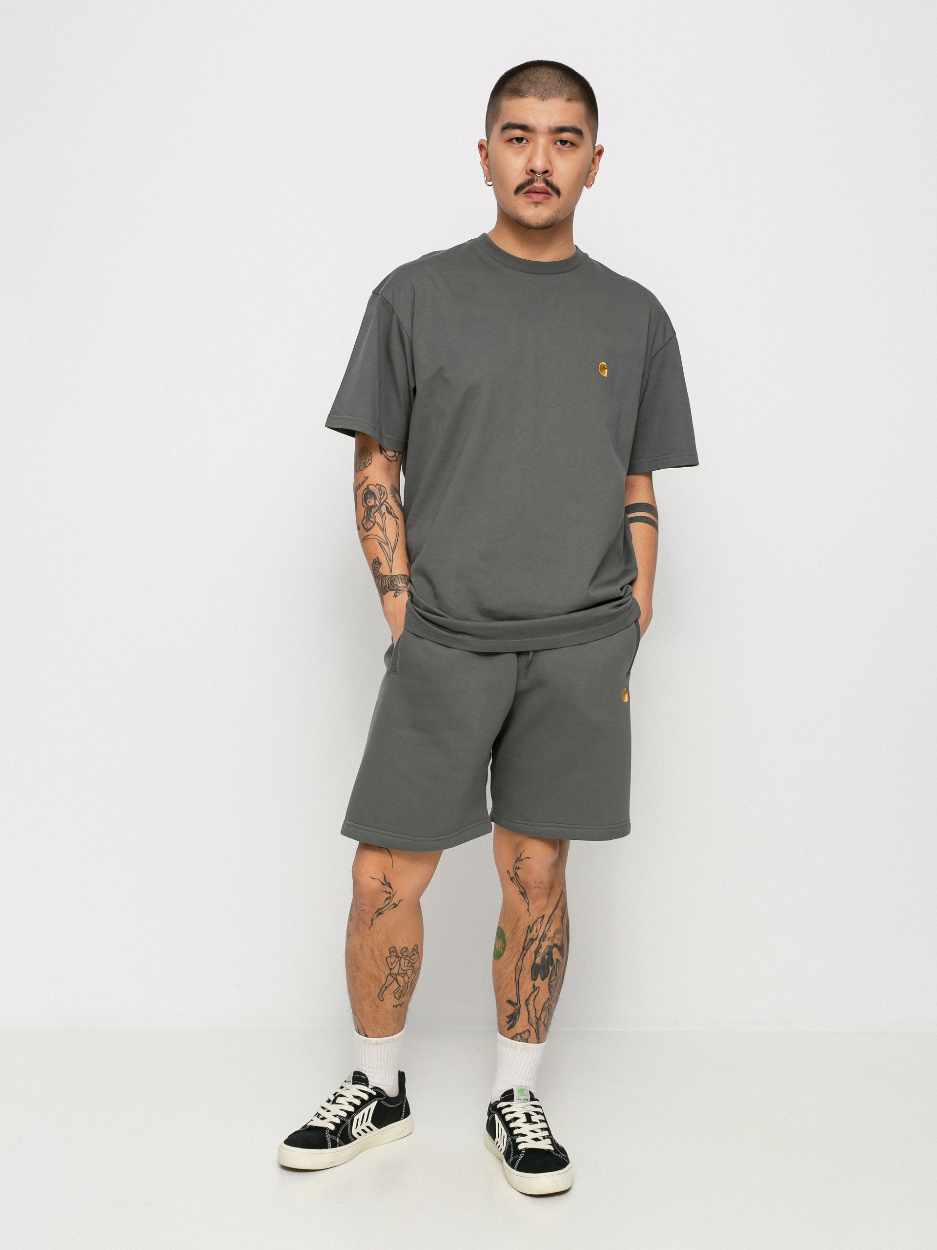 T-shirt Carhartt WIP Chase (thyme/gold)