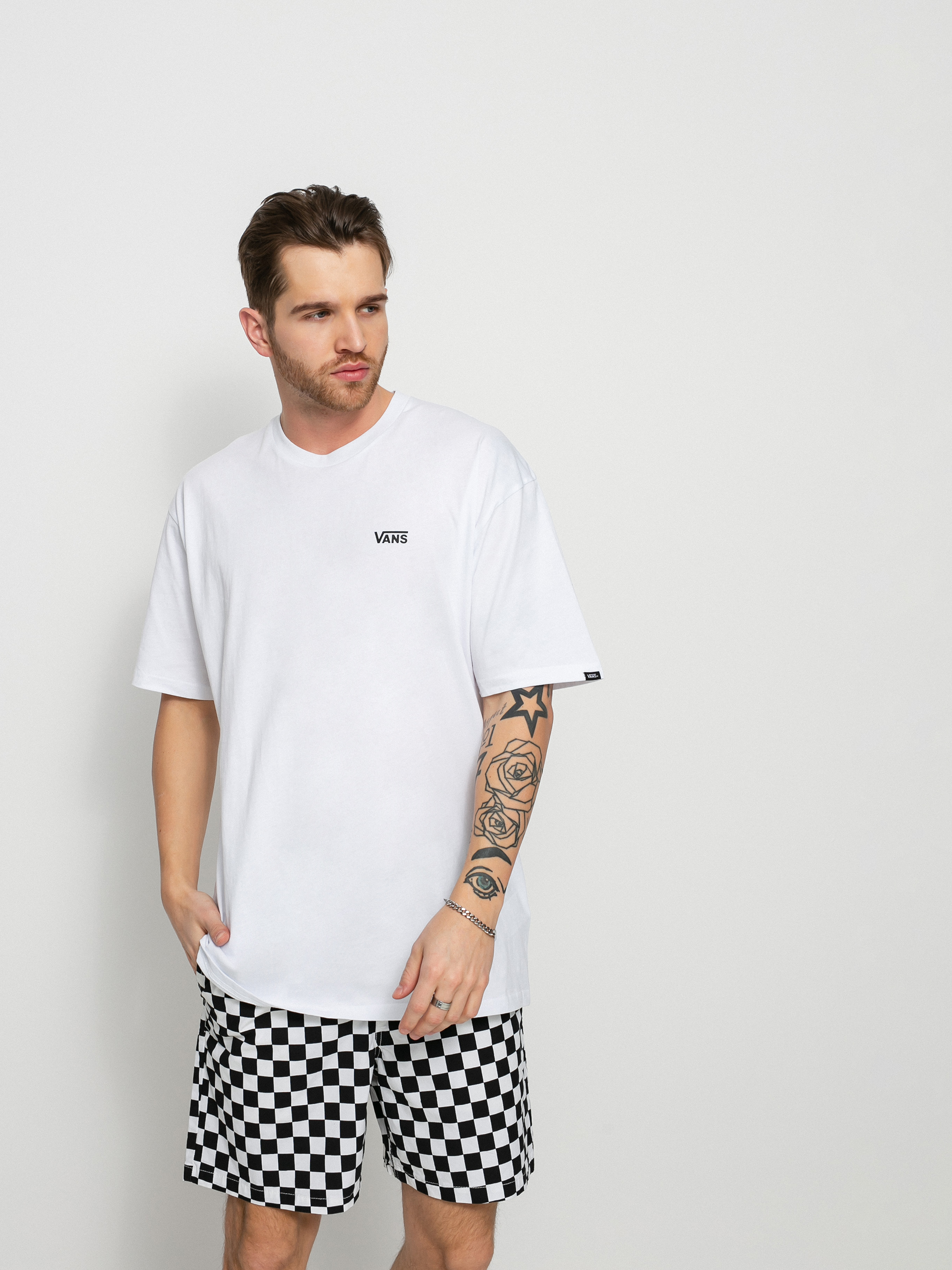 T-shirt Vans Left Chest Logo Plus (white/black)