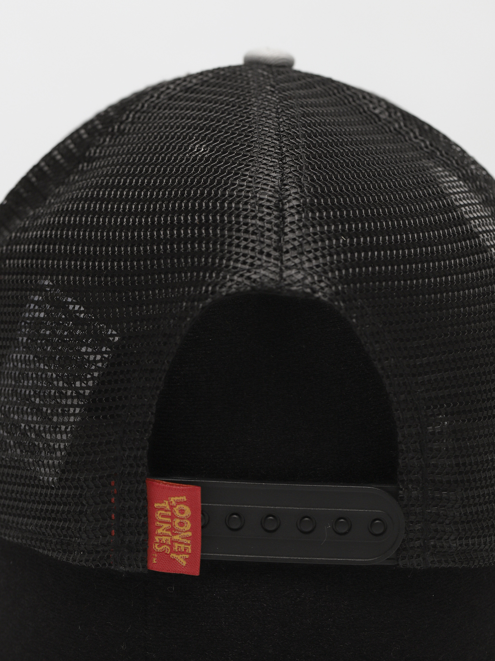 Czapka z daszkiem New Era Character Sports Trucker (grey/white/black)