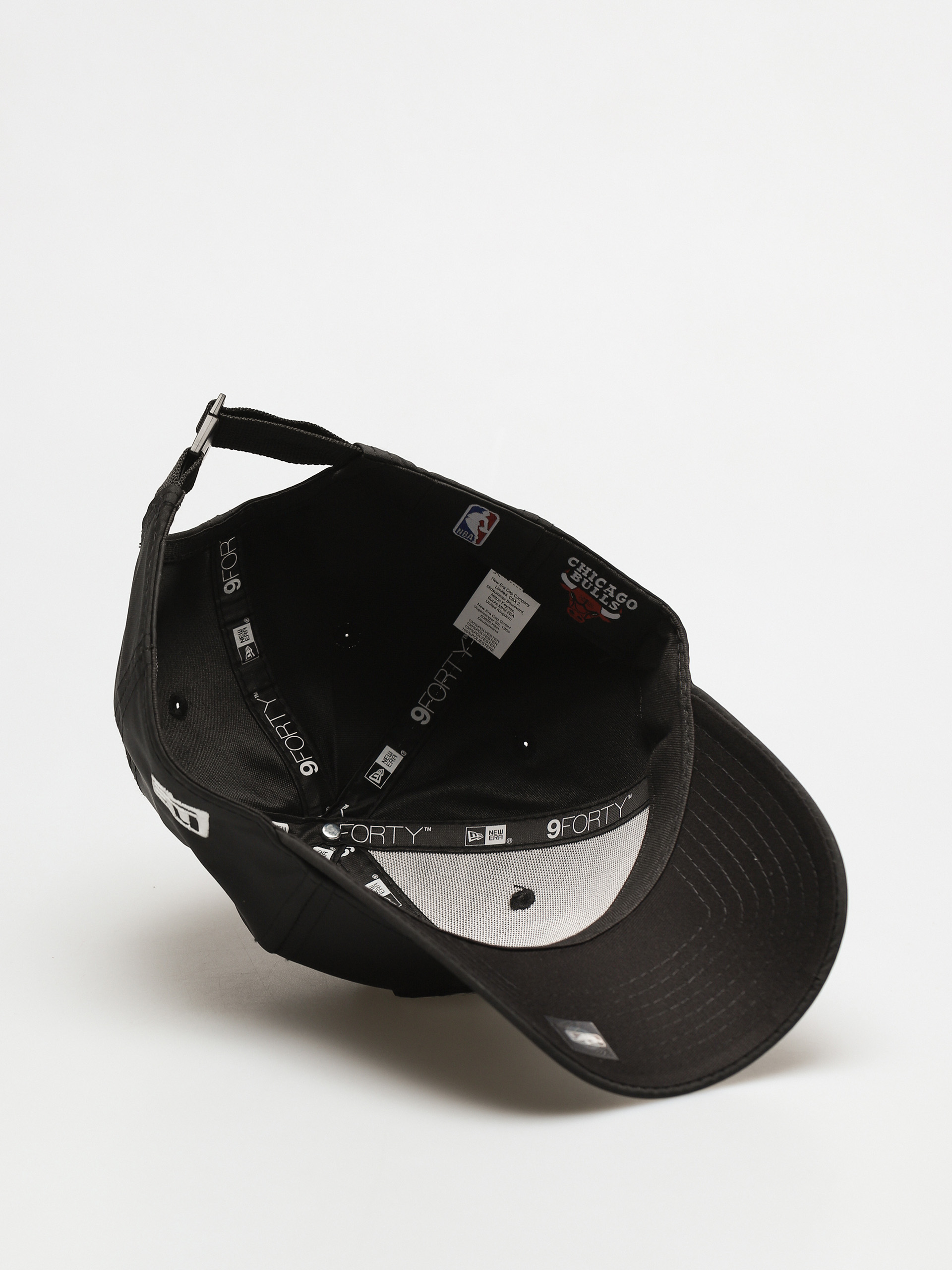 Czapka z daszkiem New Era 9Forty Chicago Bulls (black/white)