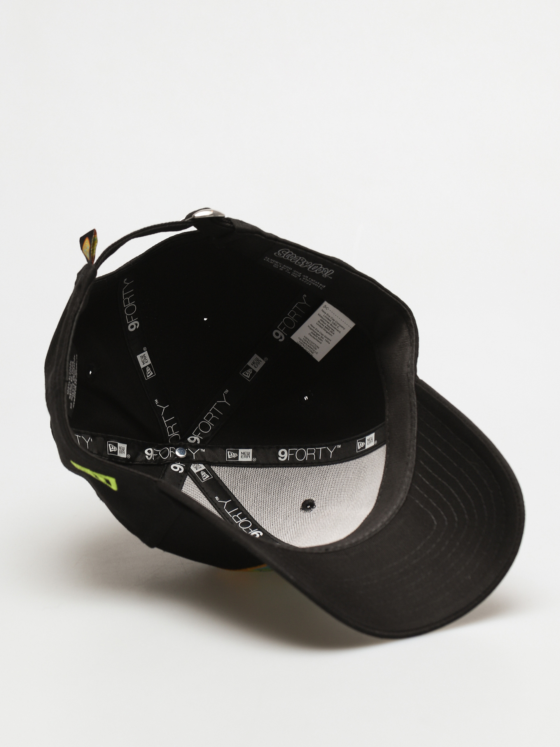 Czapka z daszkiem New Era Scooby Doo 9Forty (black)