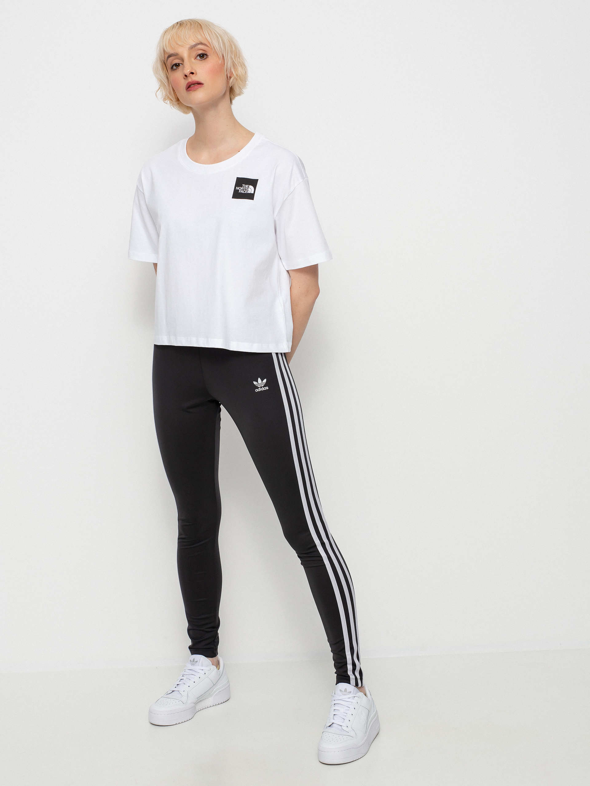 T-shirt The North Face Cropped Fine Wmn (tnf white)