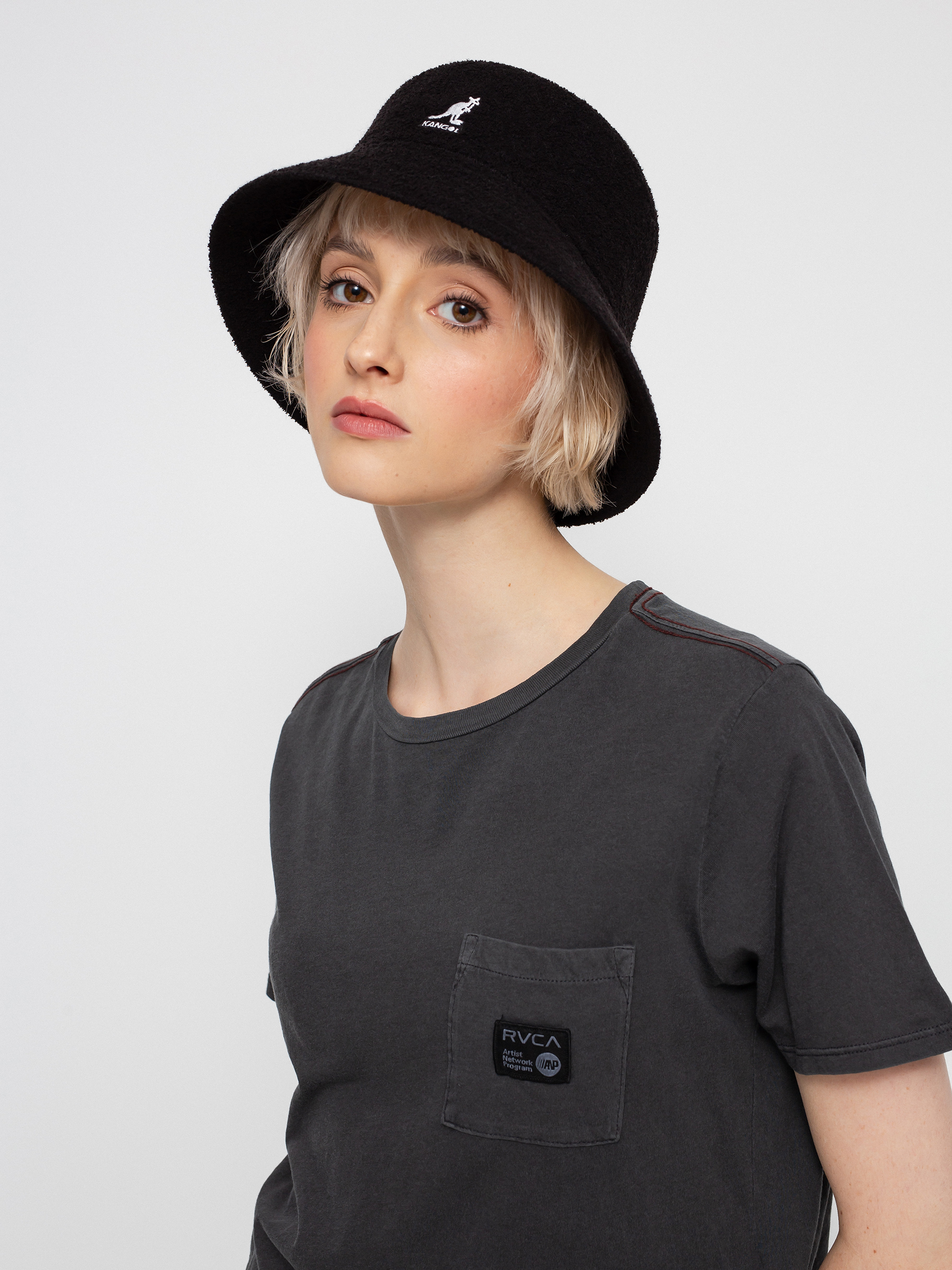 T-shirt RVCA Leines Tigerface Wmn (washed black)