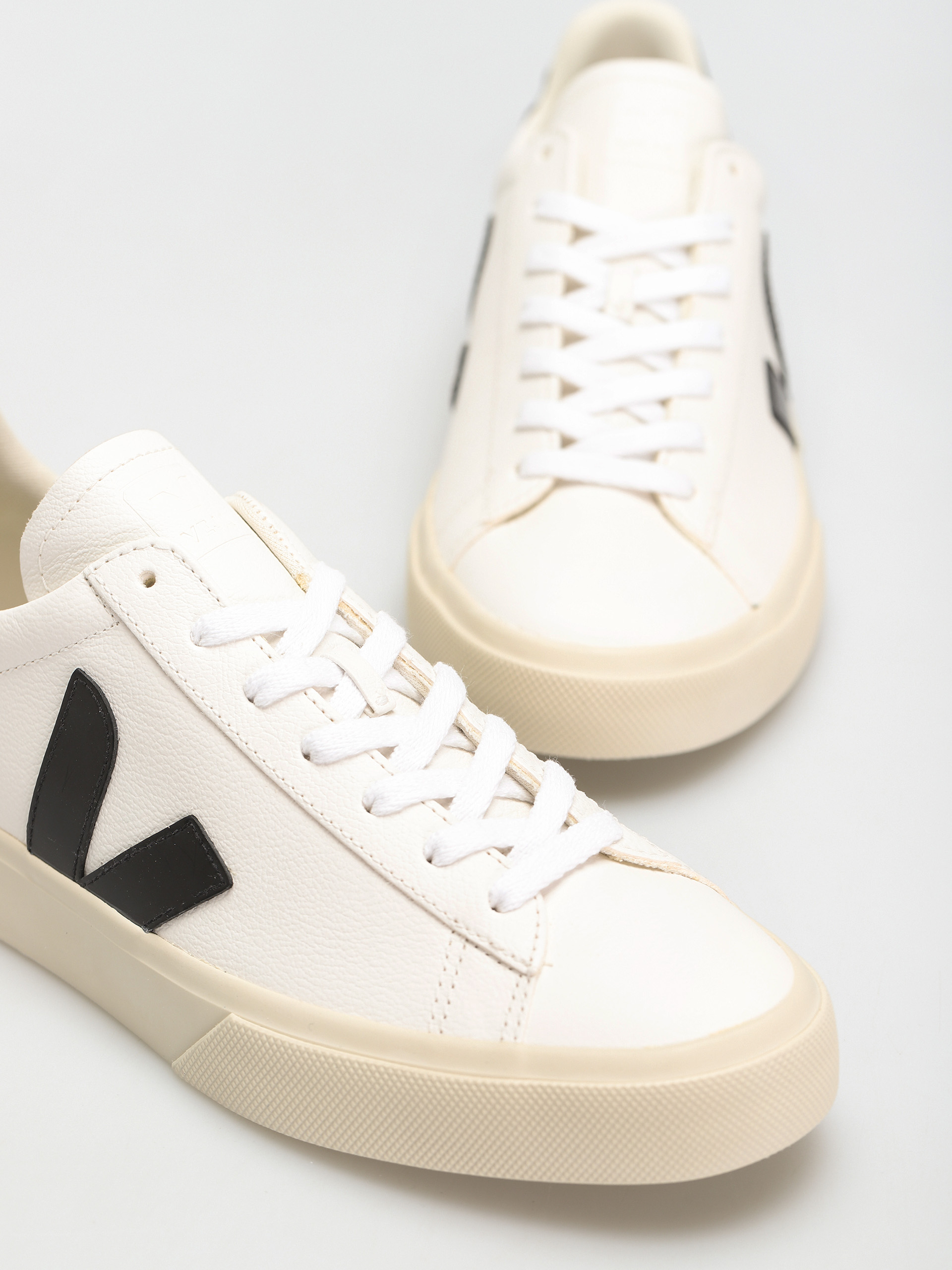 Buty Veja Campo (extra white black)