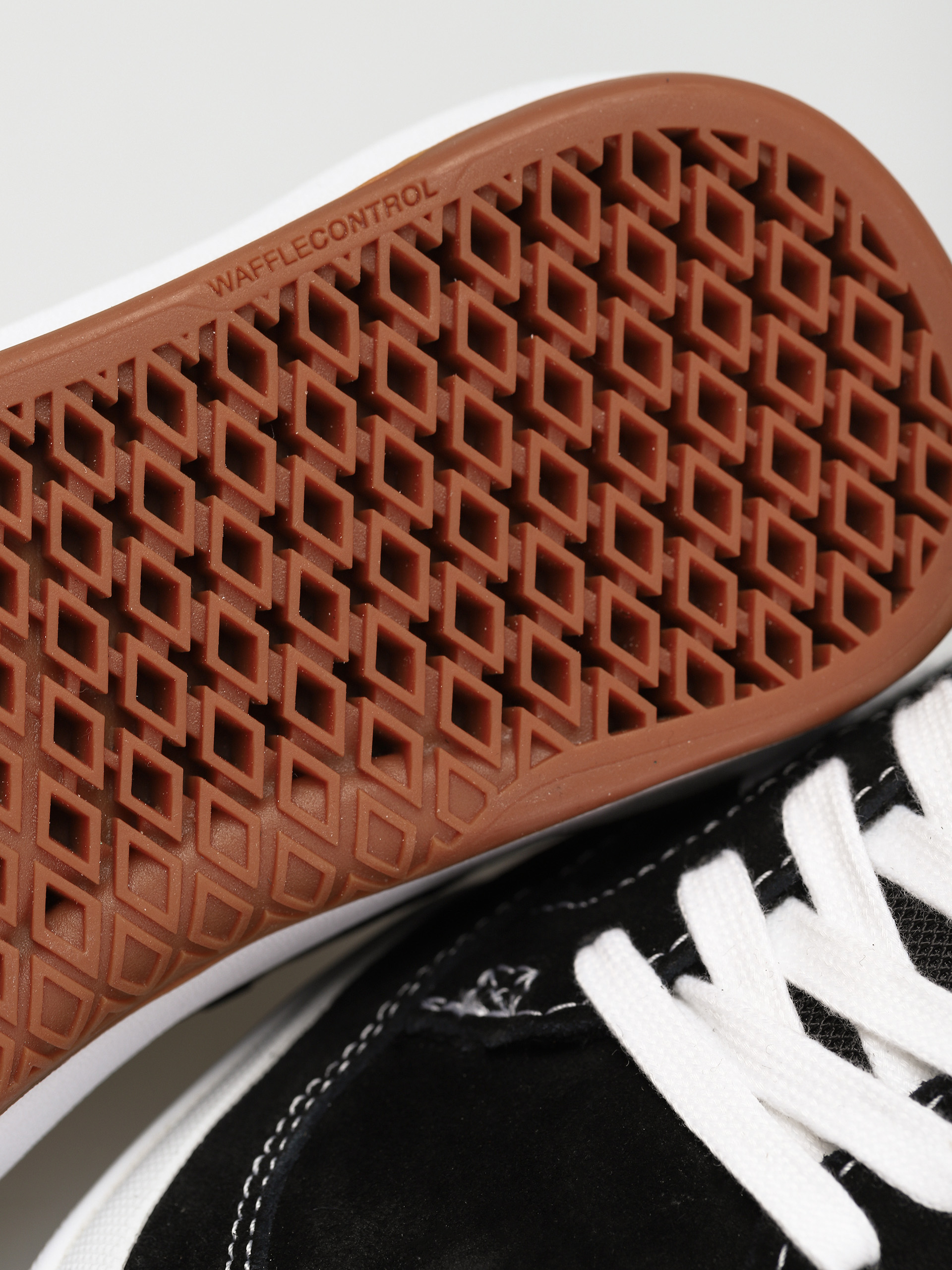 Buty Vans Berle (black/white)