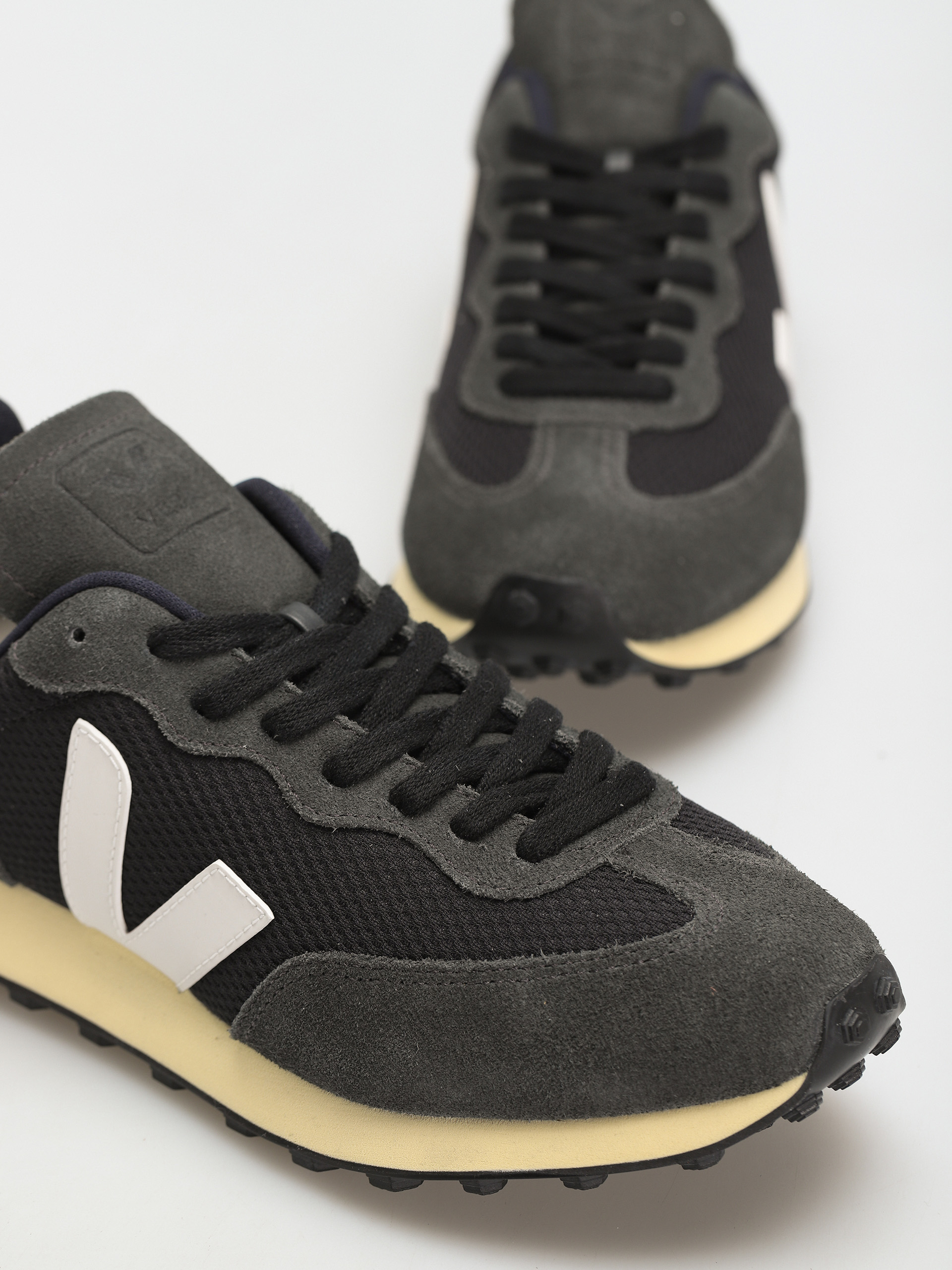 Buty Veja Rio Branco (black white oxford grey)