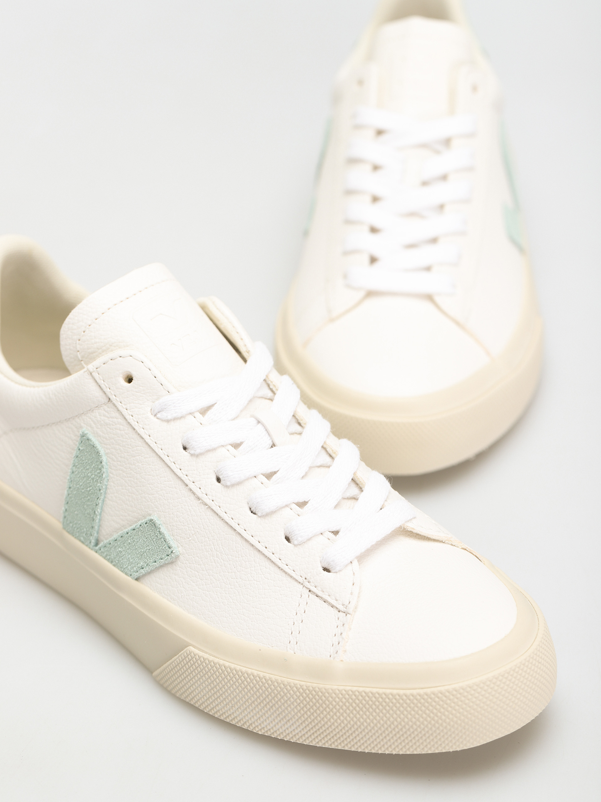 Buty Veja Campo Wmn (extra white matcha)
